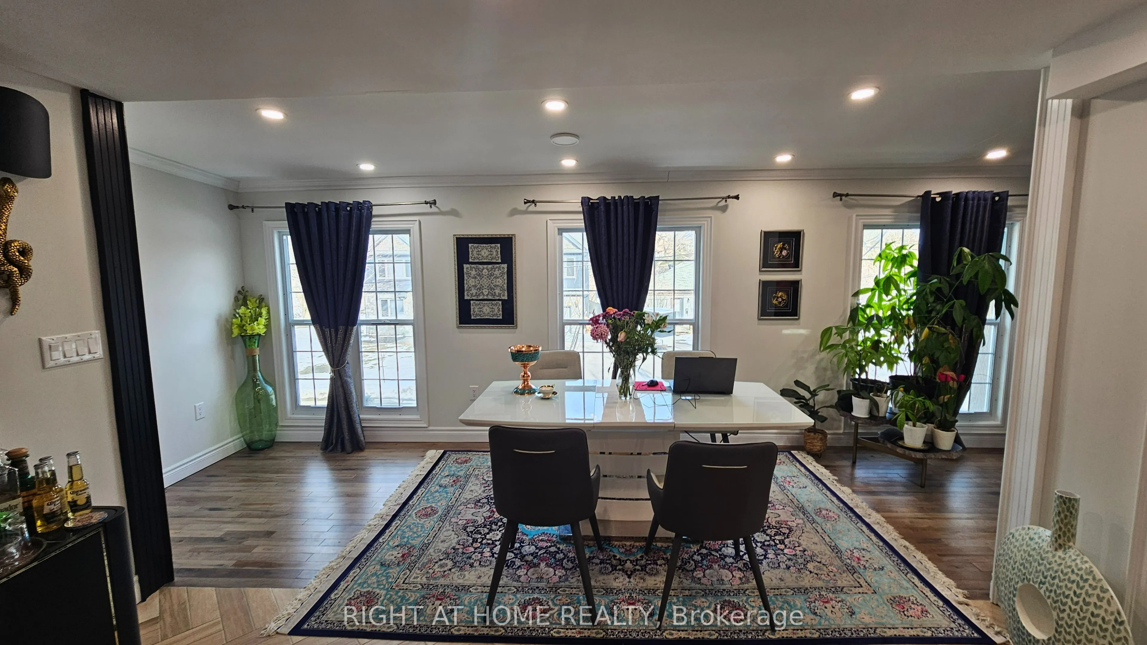 64 Machell Avenue
