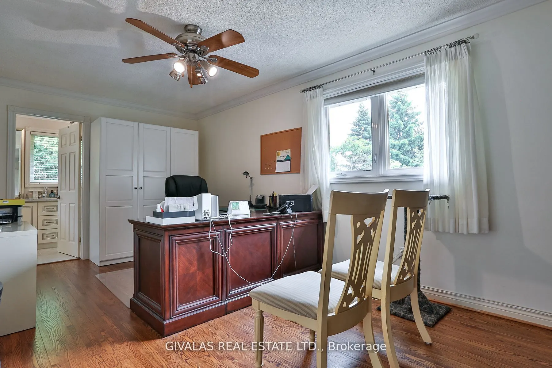 25 Sala Drive
