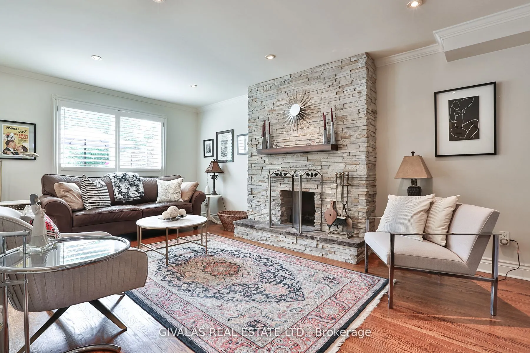 25 Sala Drive