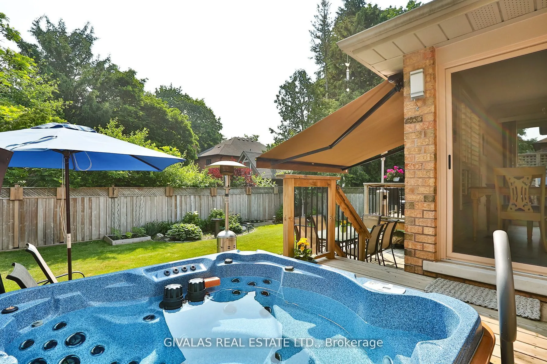 25 Sala Drive