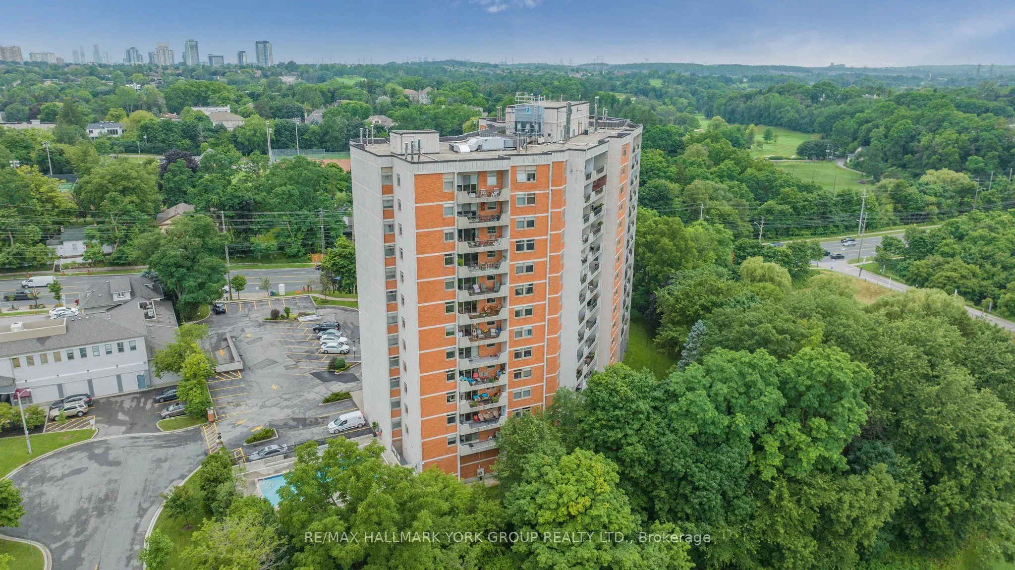 7811 Yonge Street, #1007