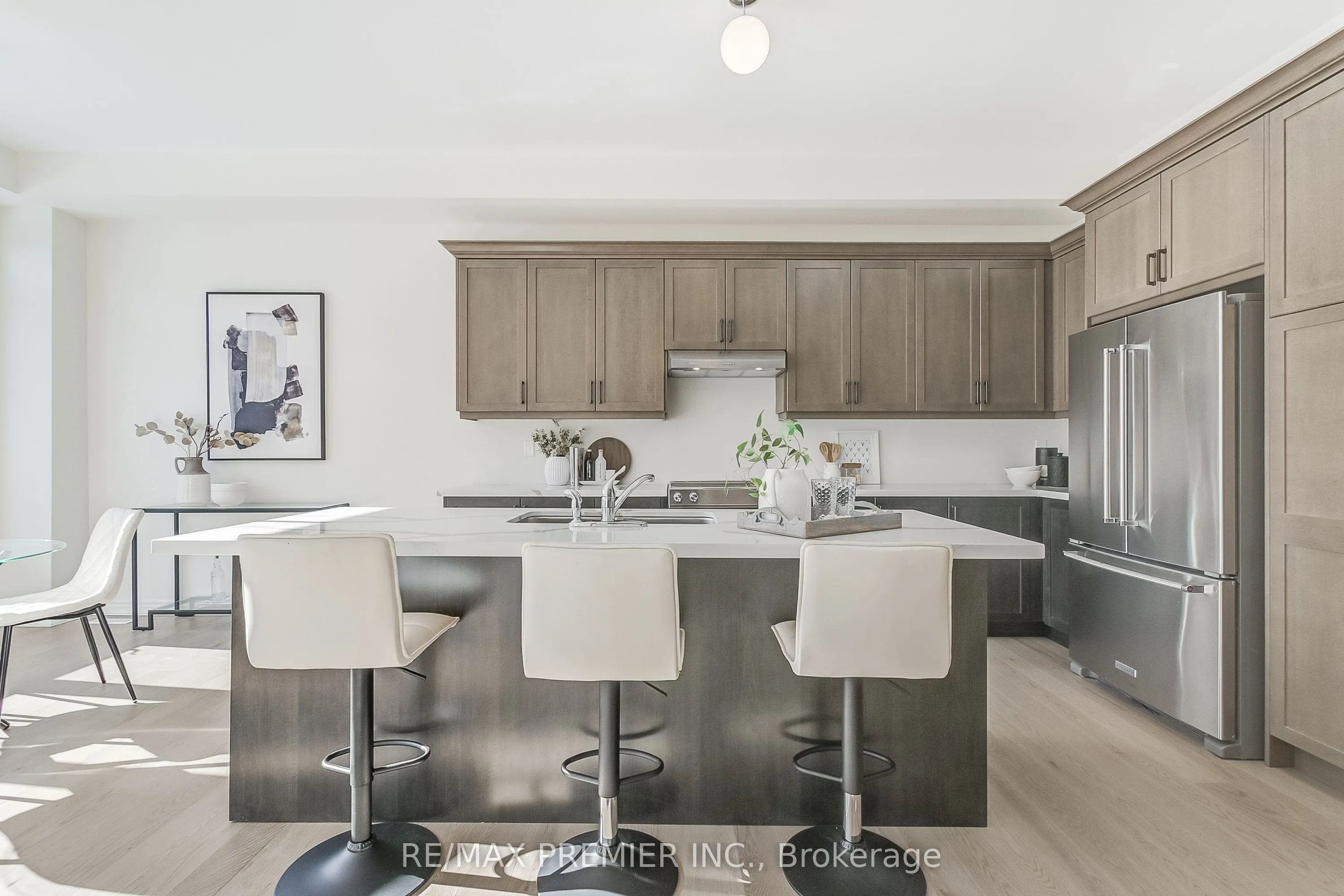207 Fallharvest Way