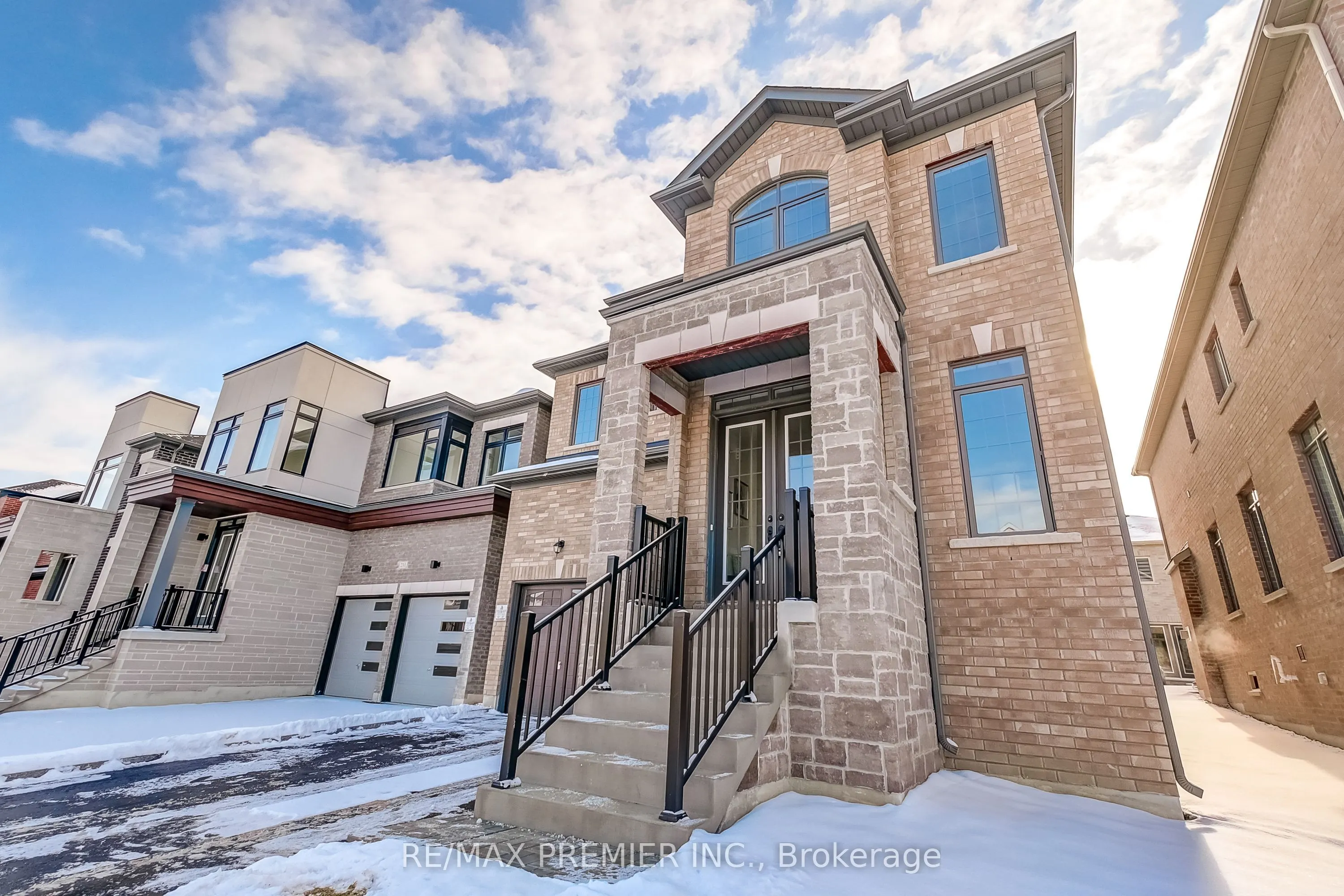 207 Fallharvest Way