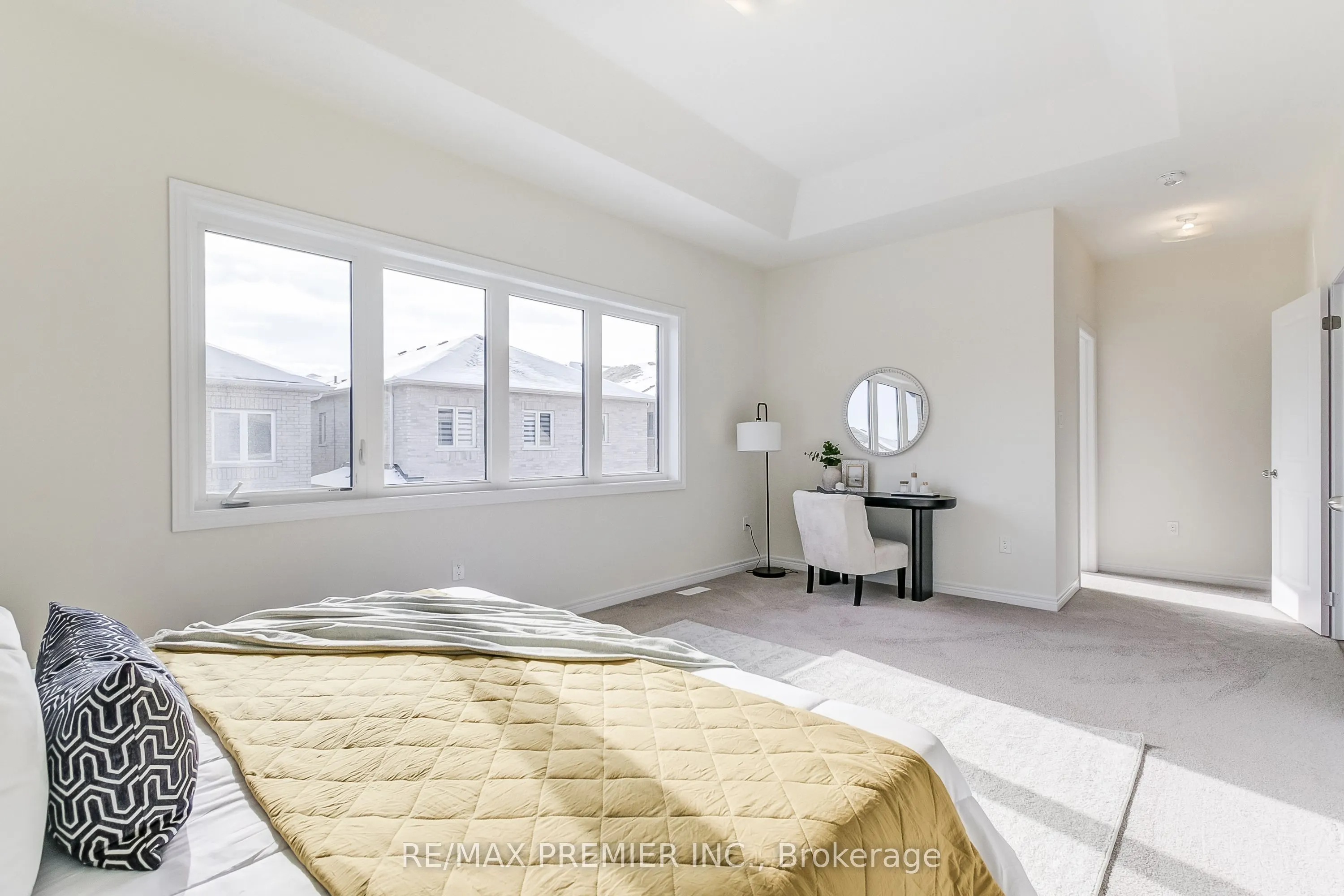 207 Fallharvest Way