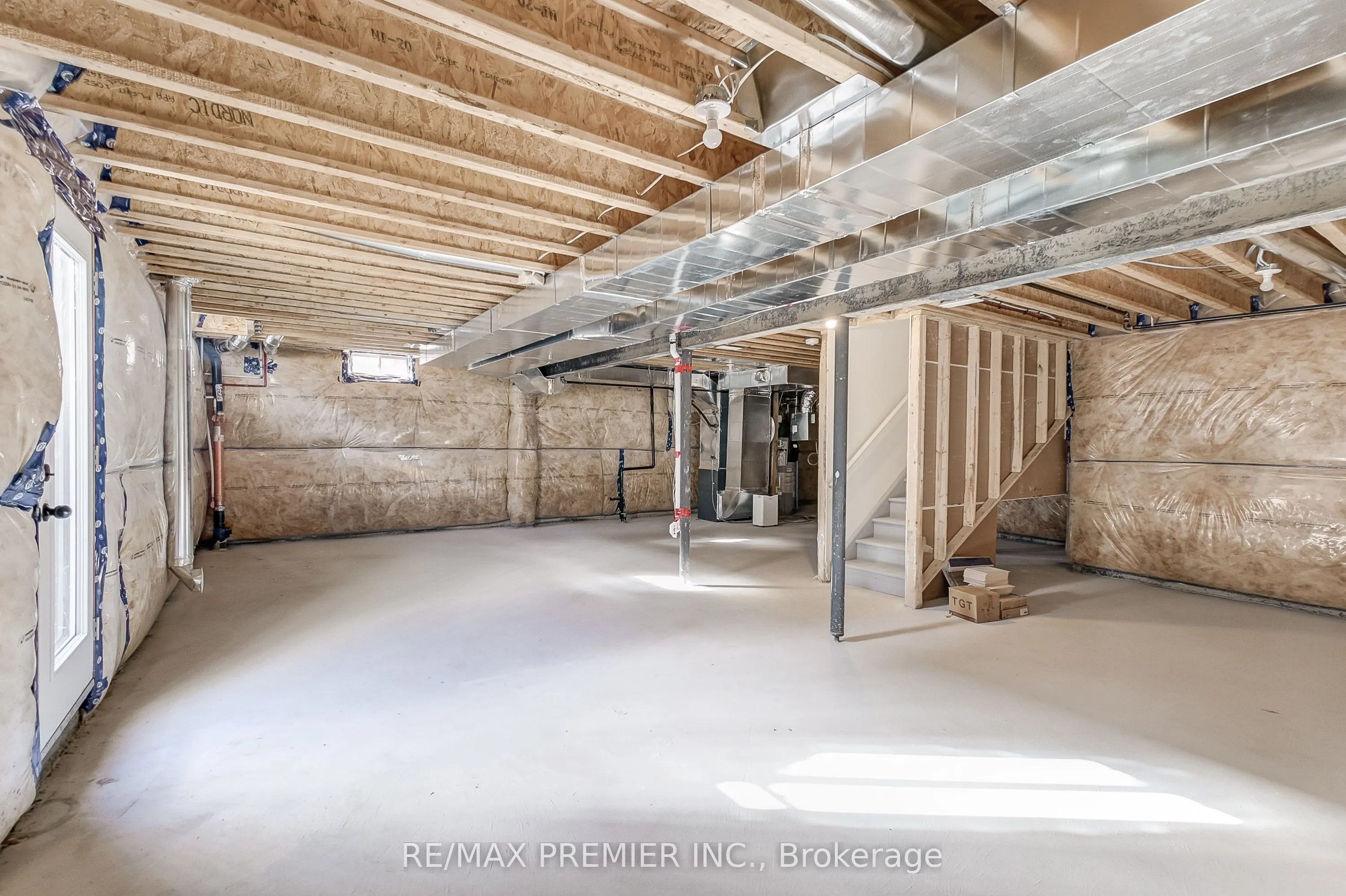 207 Fallharvest Way