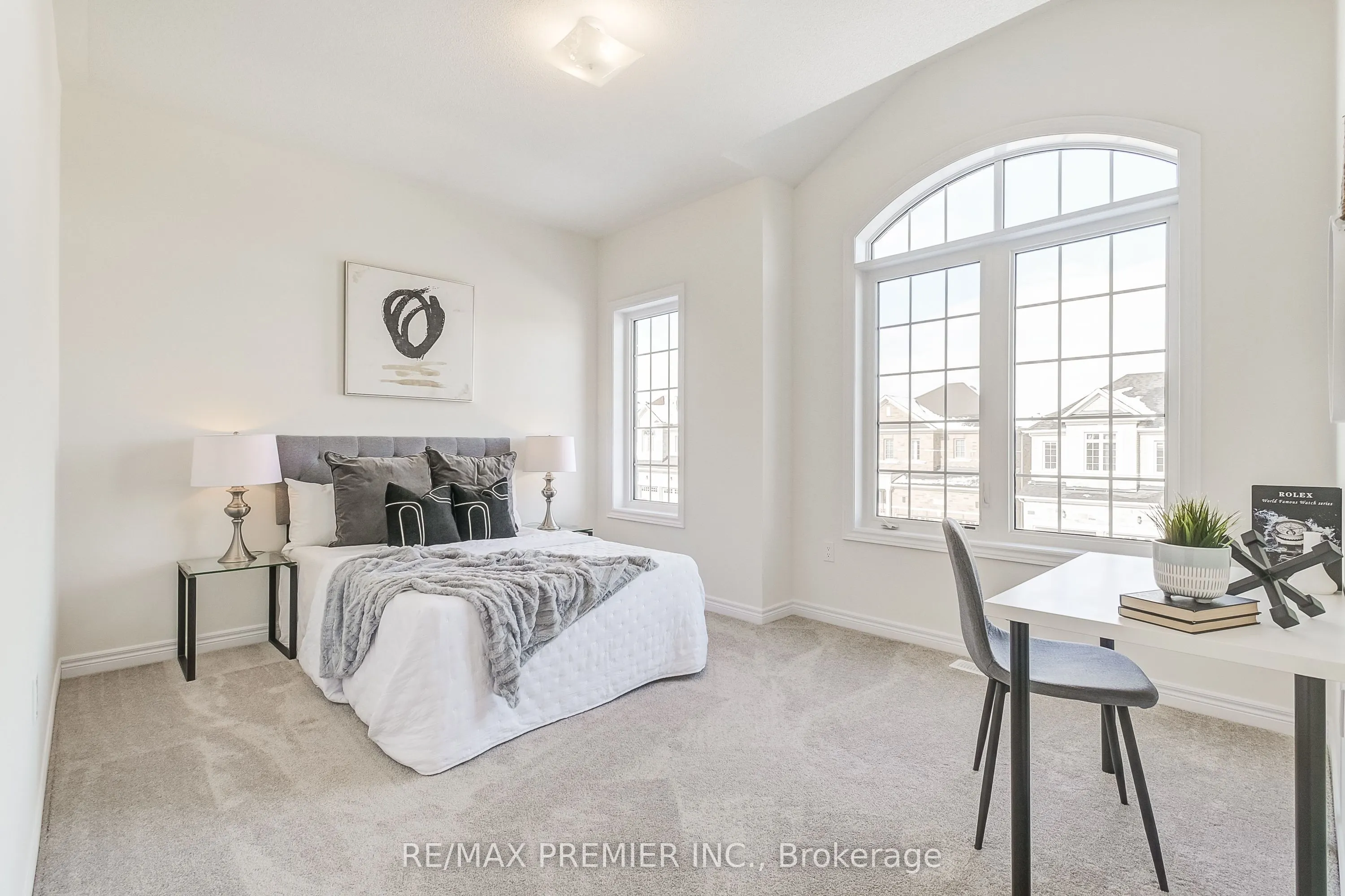 207 Fallharvest Way