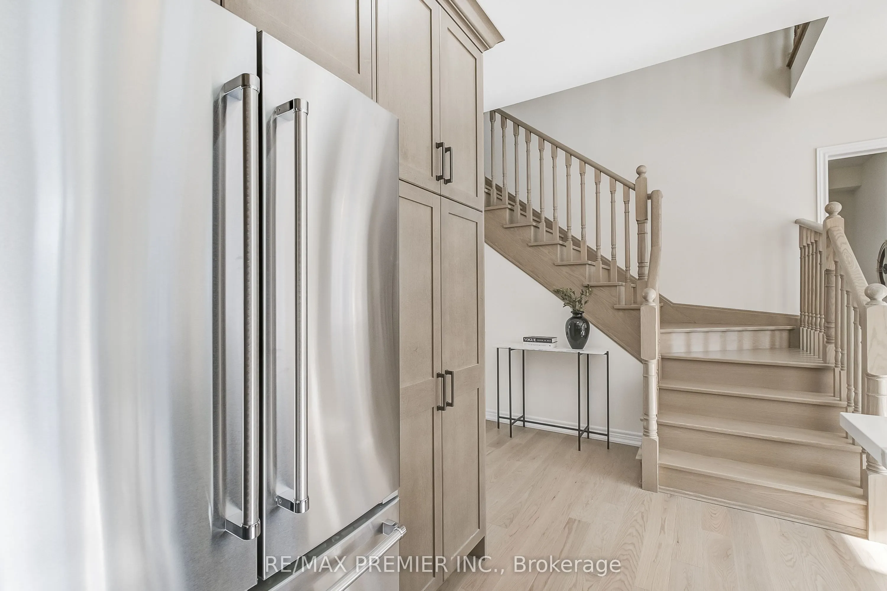 207 Fallharvest Way