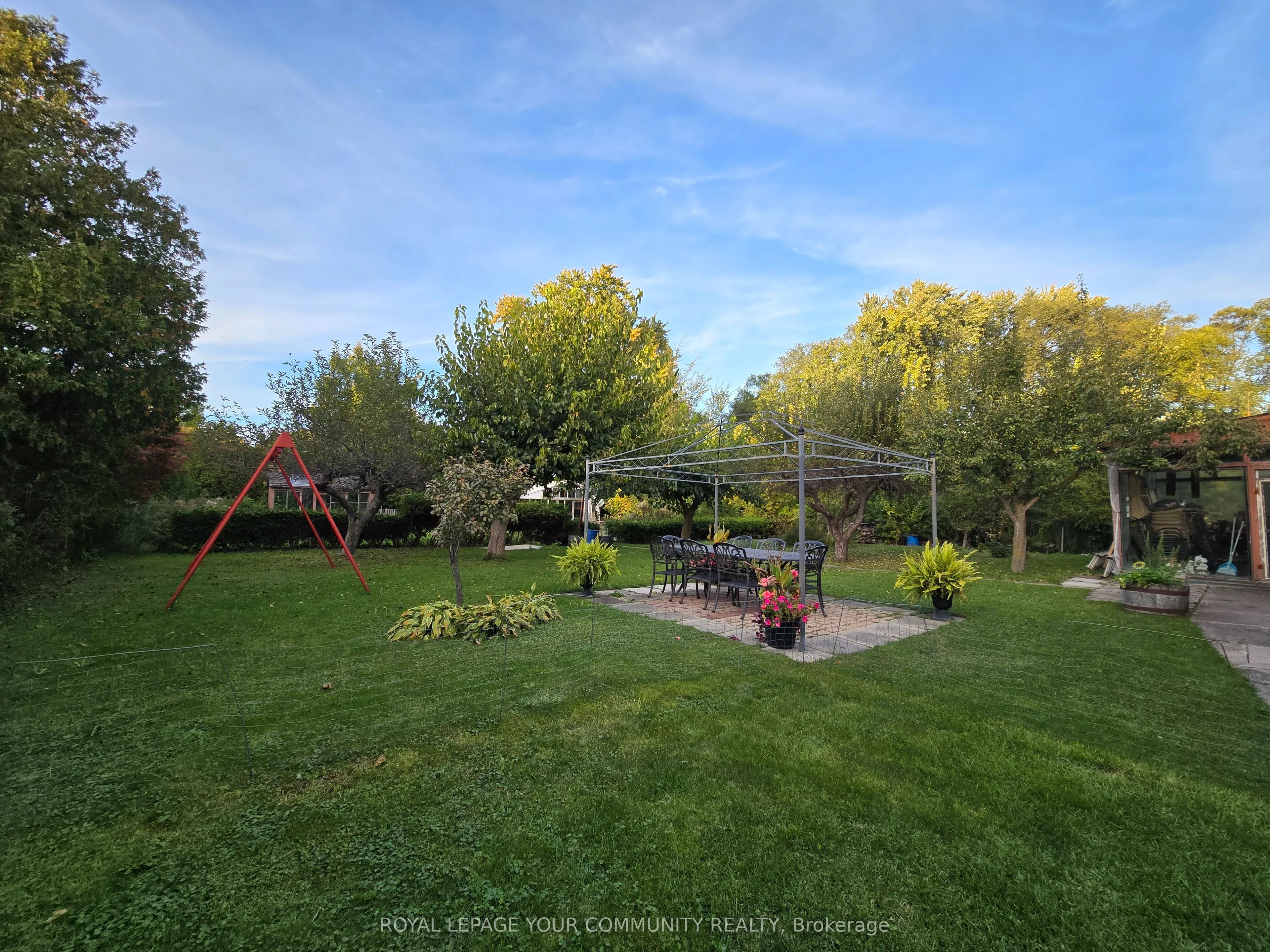 100 Langstaff Road