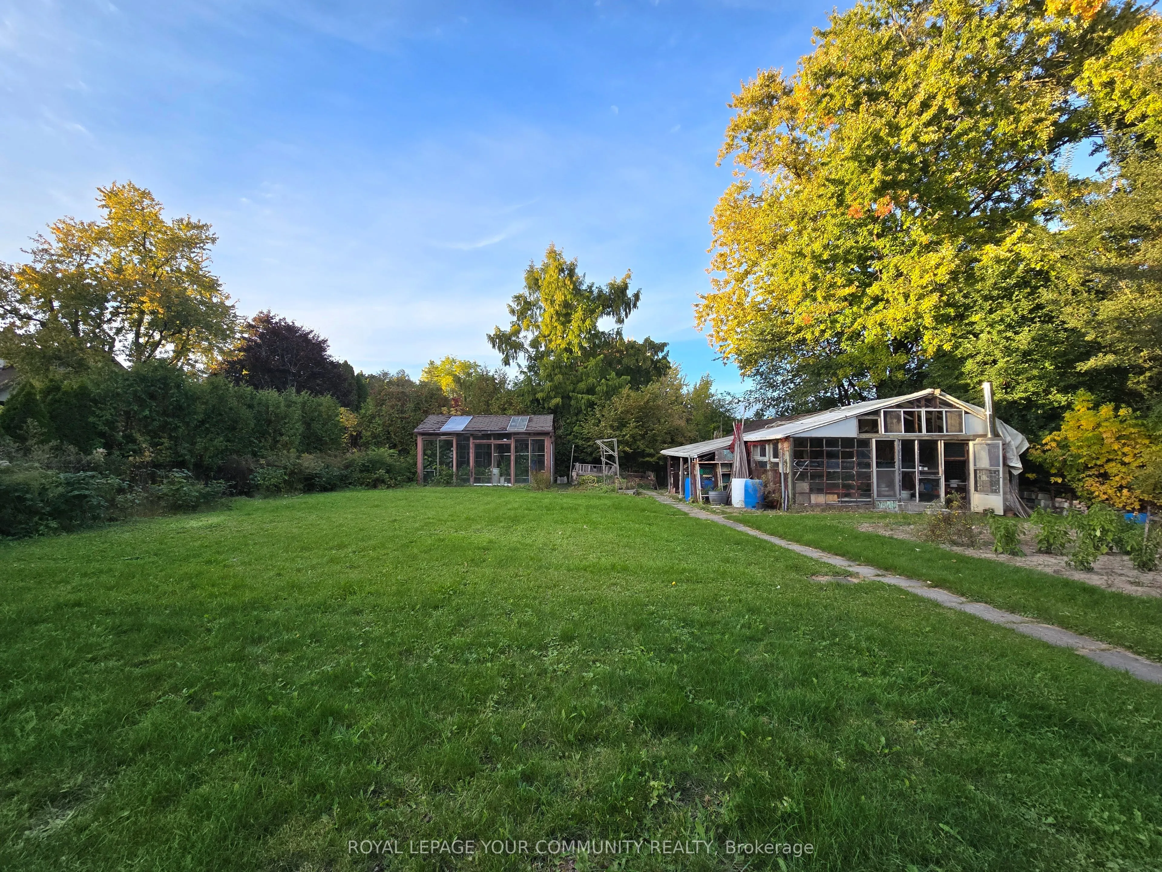100 Langstaff Road
