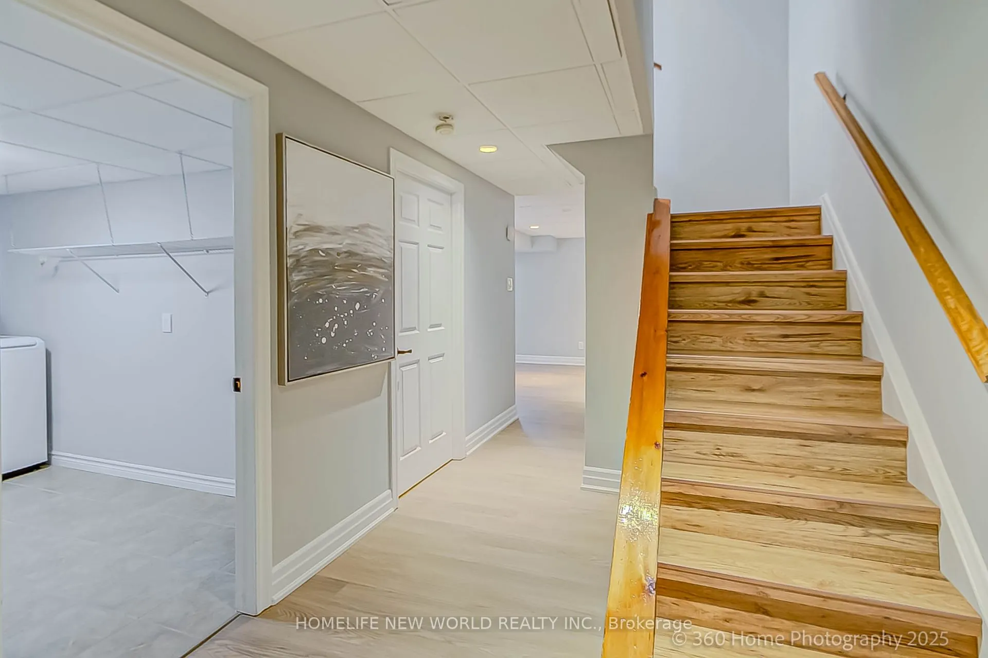 350 Pickering Crescent