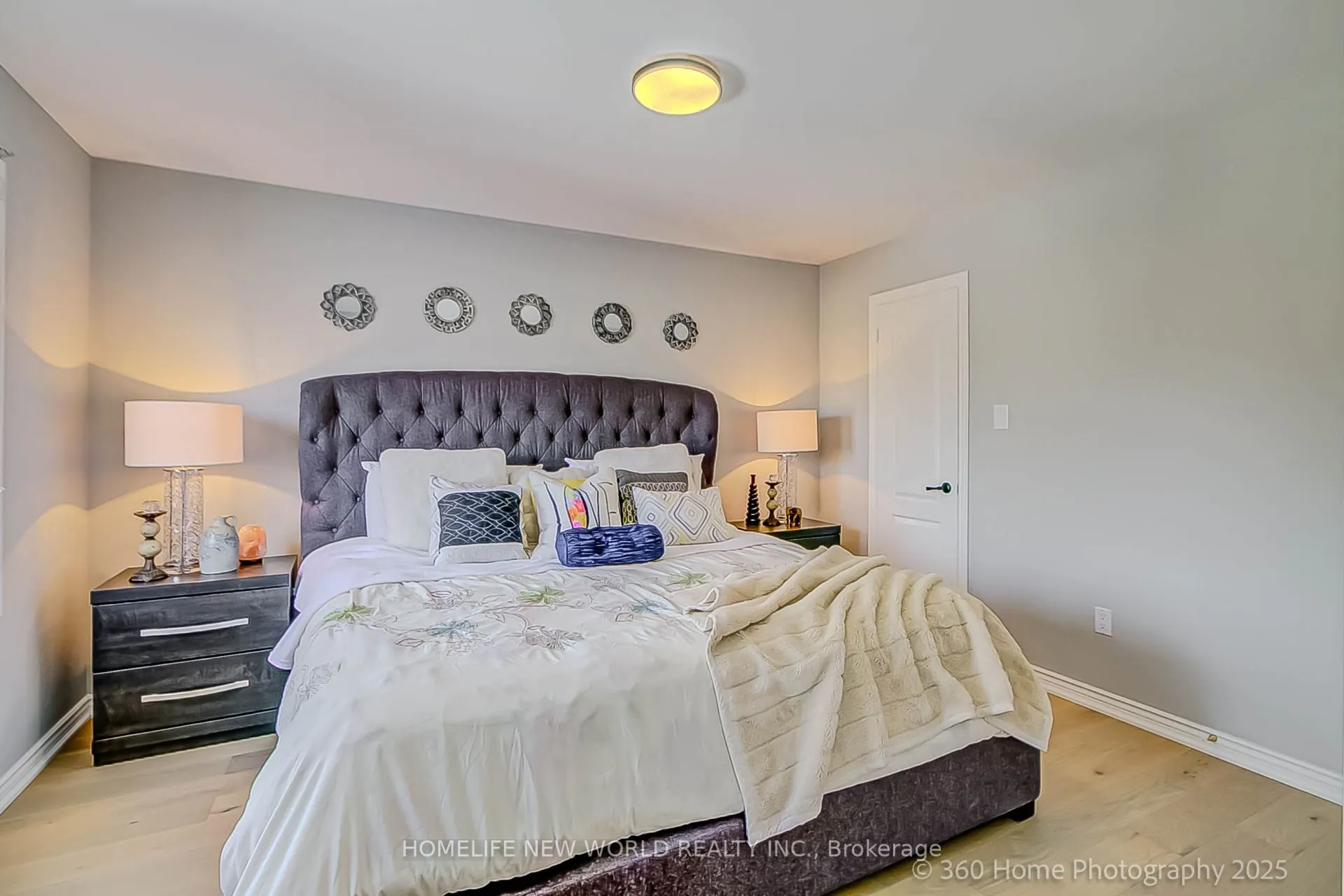 350 Pickering Crescent
