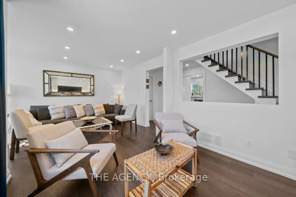 7 Hawtin Lane