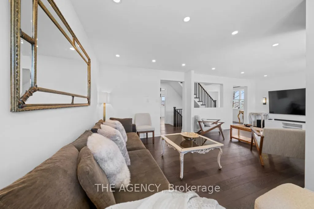 7 Hawtin Lane