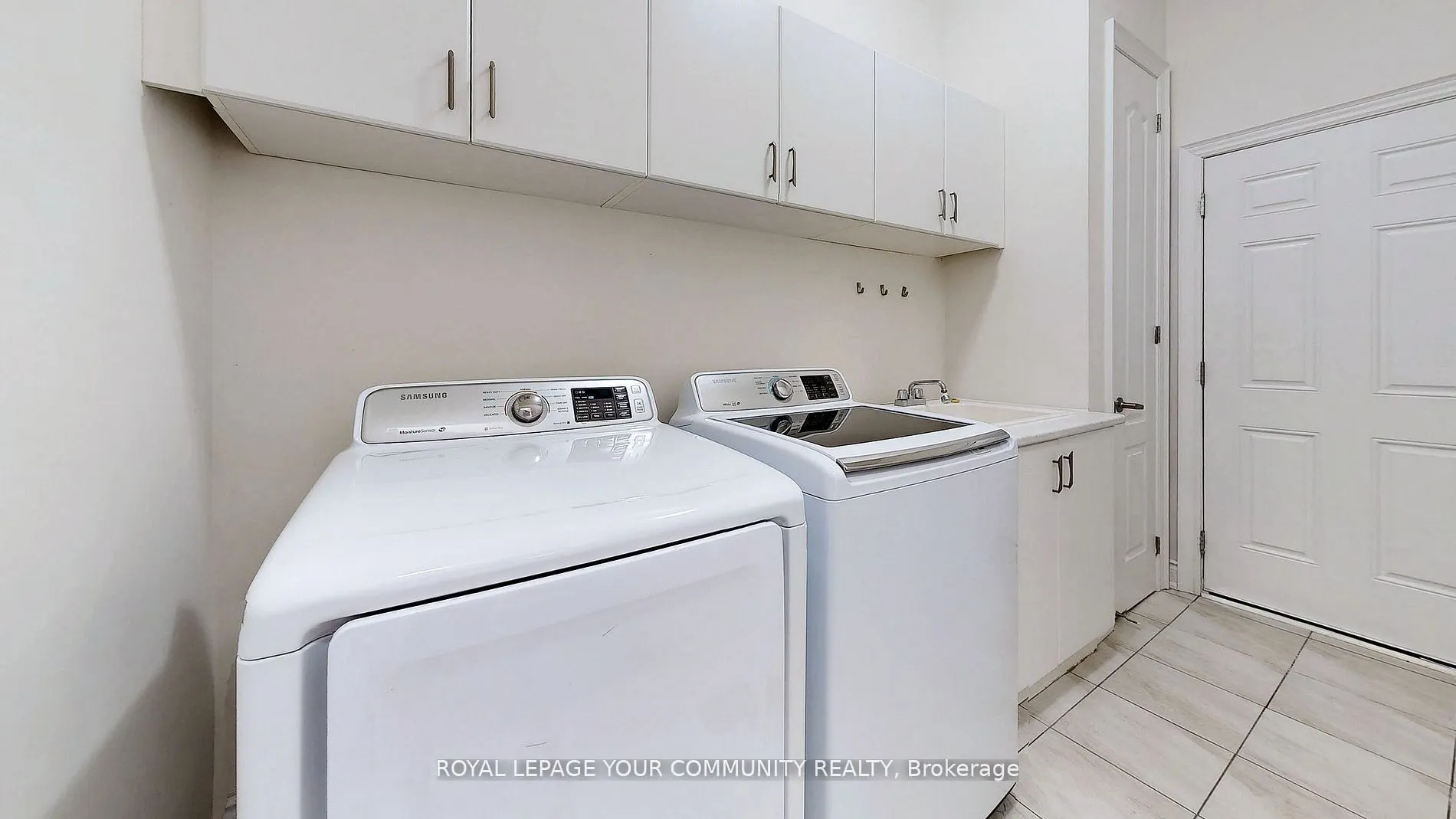 19 Robert Baldwin Boulevard