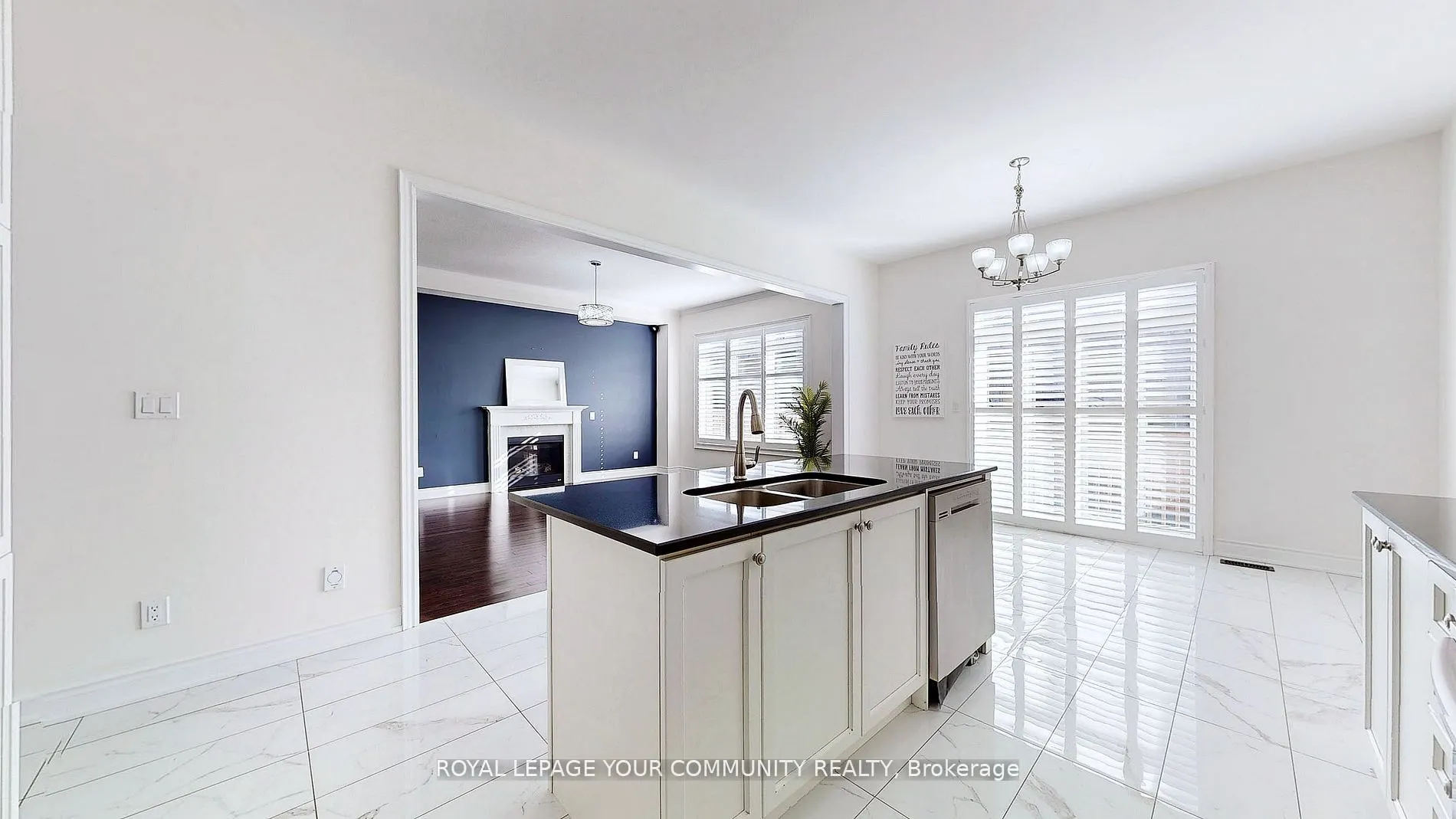 19 Robert Baldwin Boulevard