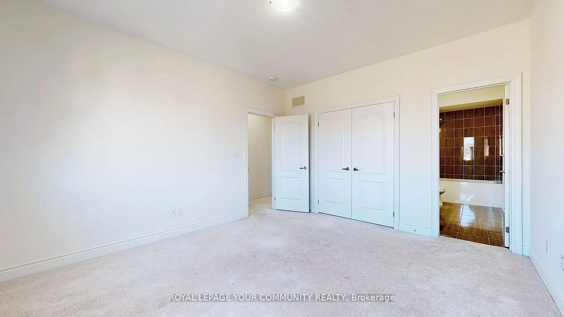 19 Robert Baldwin Boulevard