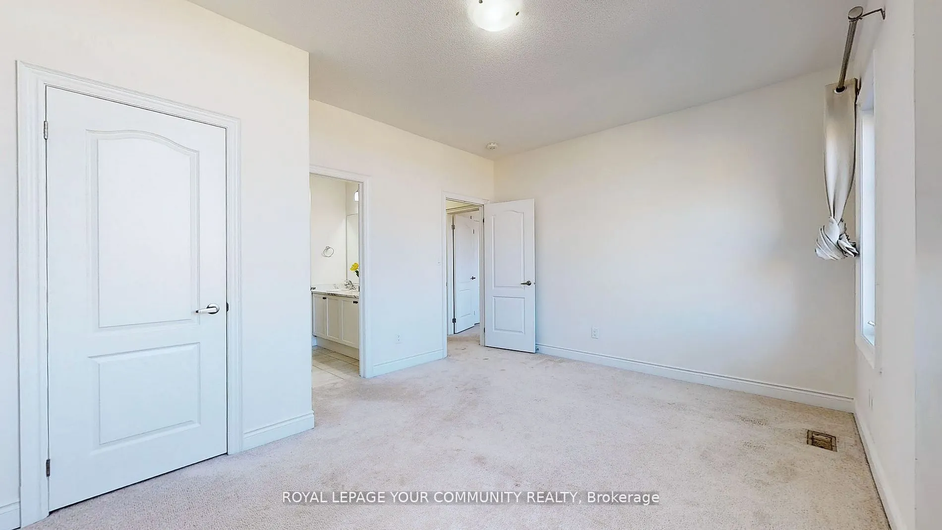 19 Robert Baldwin Boulevard