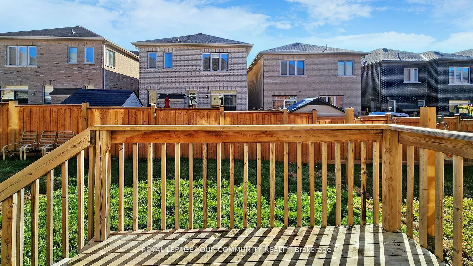 19 Robert Baldwin Boulevard