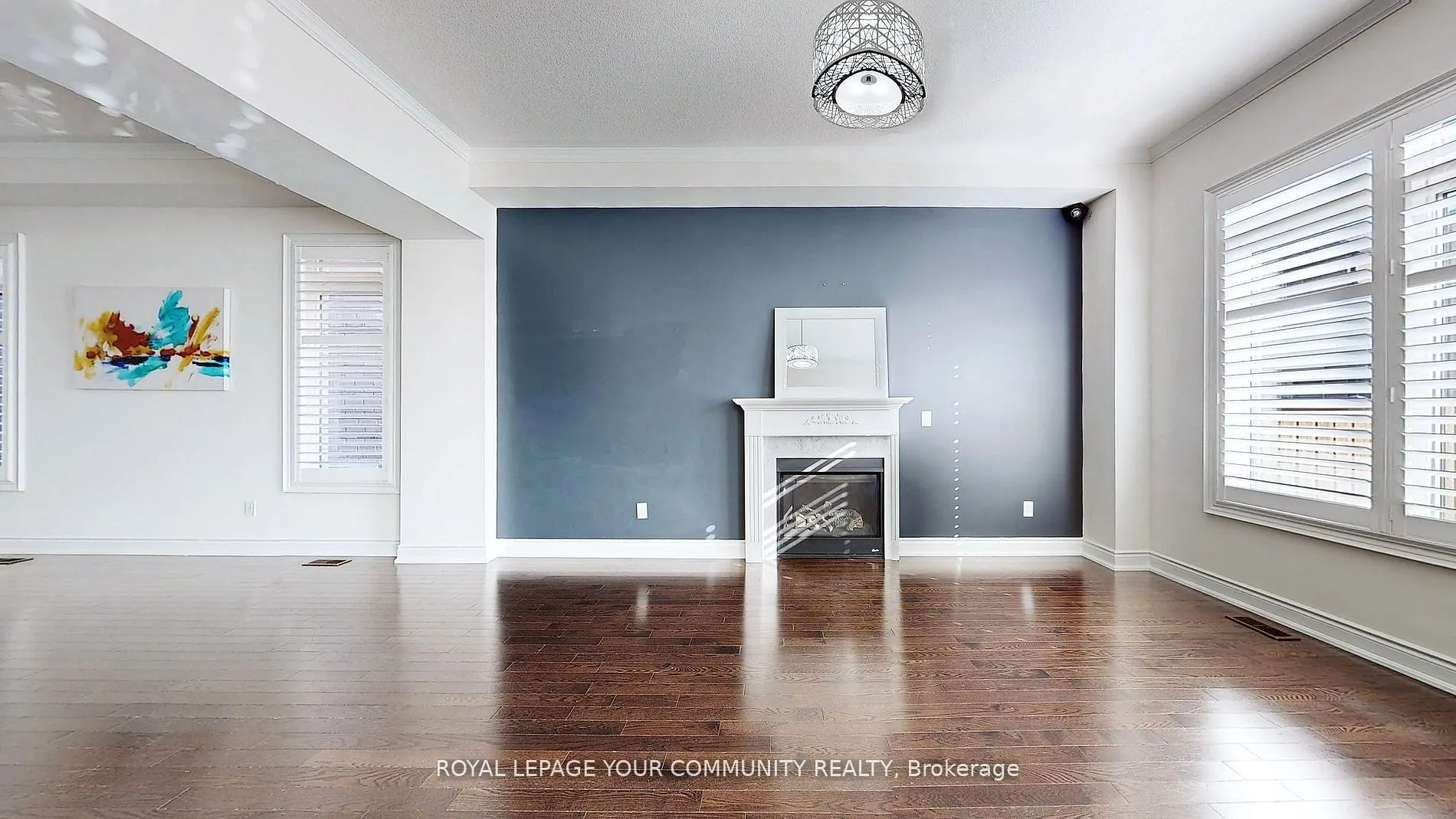 19 Robert Baldwin Boulevard