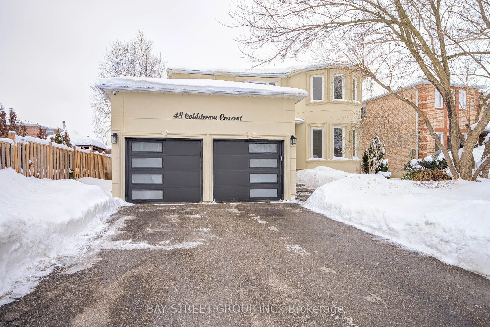 48 Coldstream Crescent