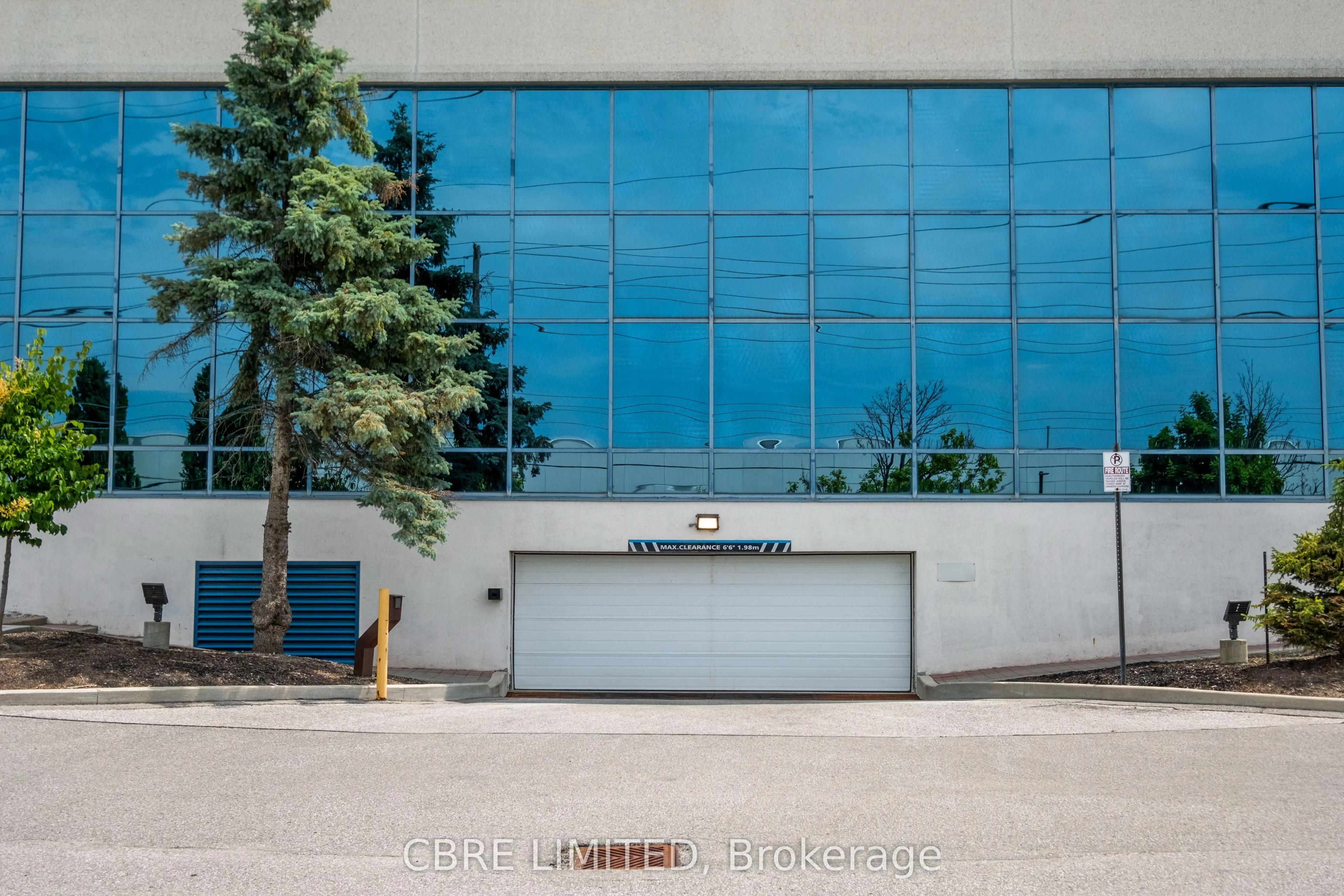 80 Whitehall Drive