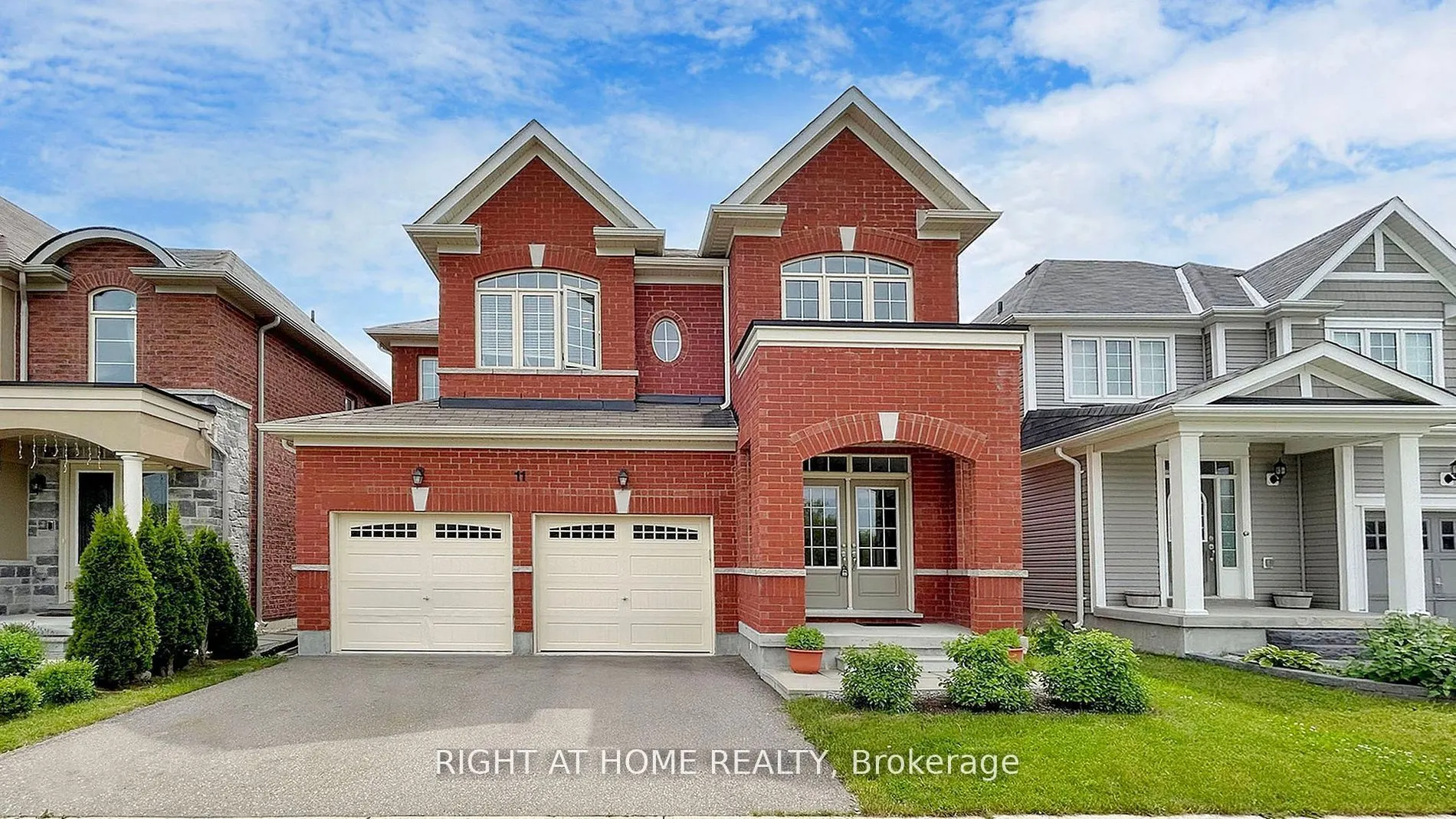 11 Robert Wilson Crescent