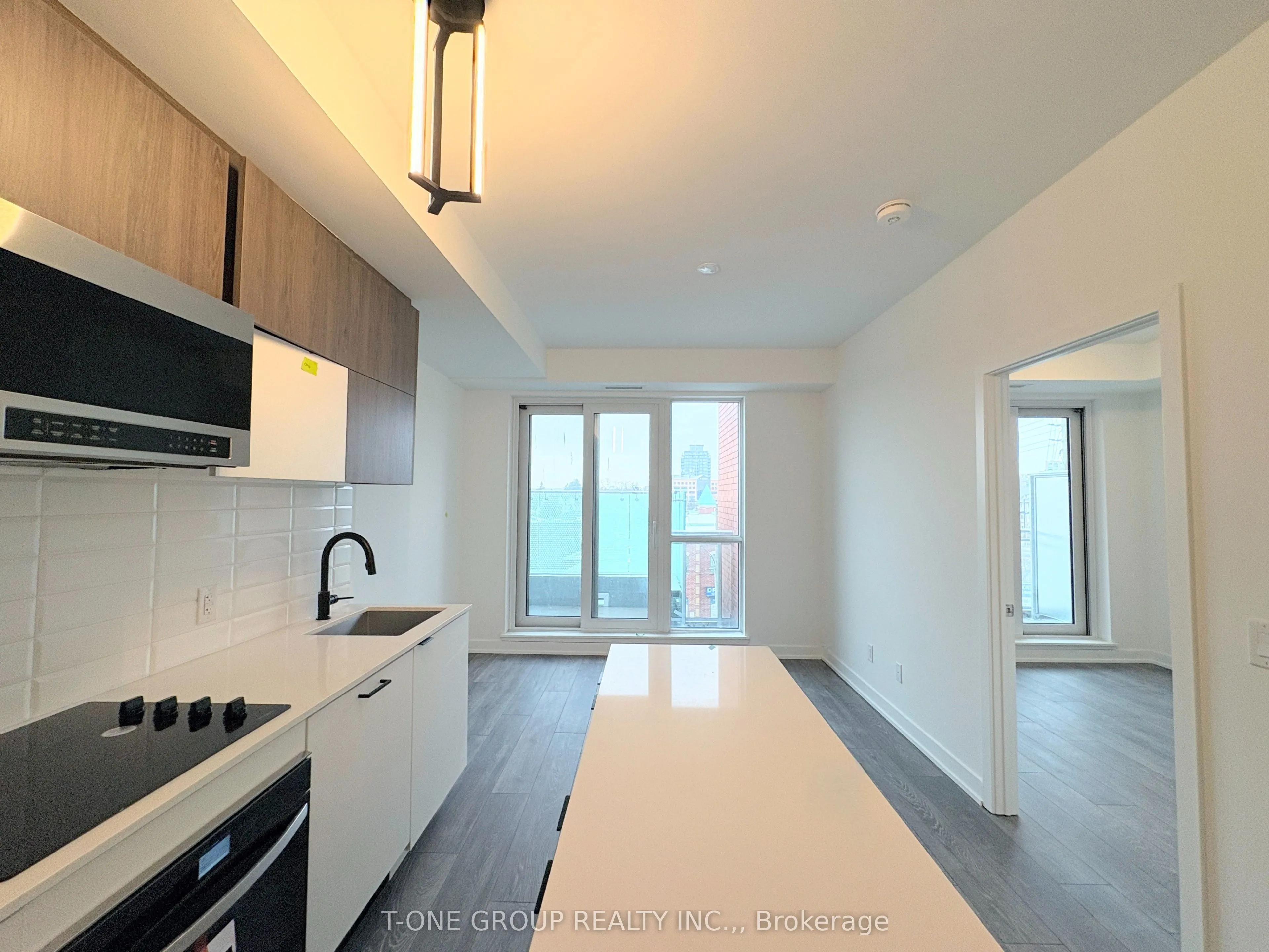 8888 Yonge Street #322