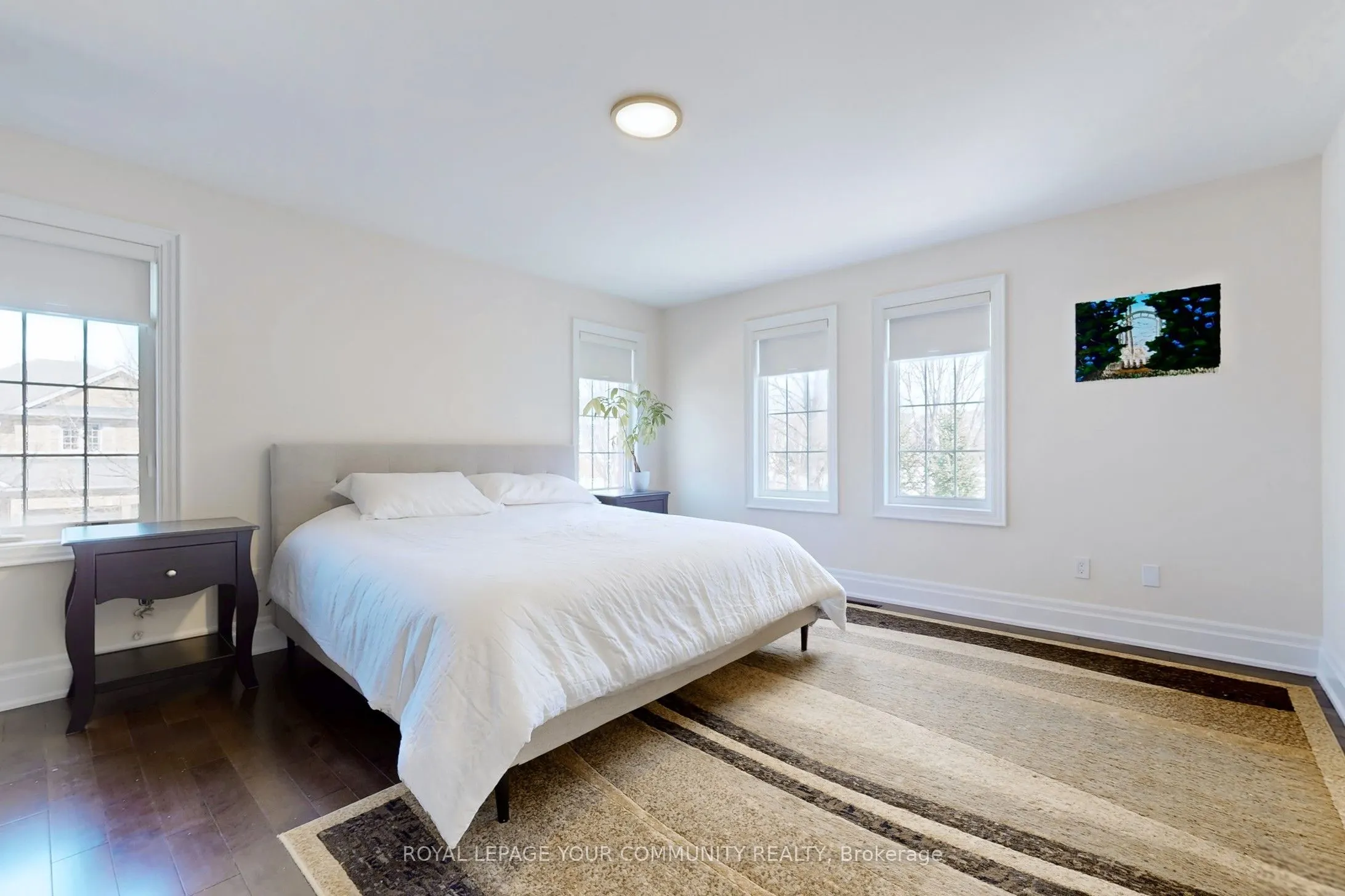 861 Oaktree Crescent
