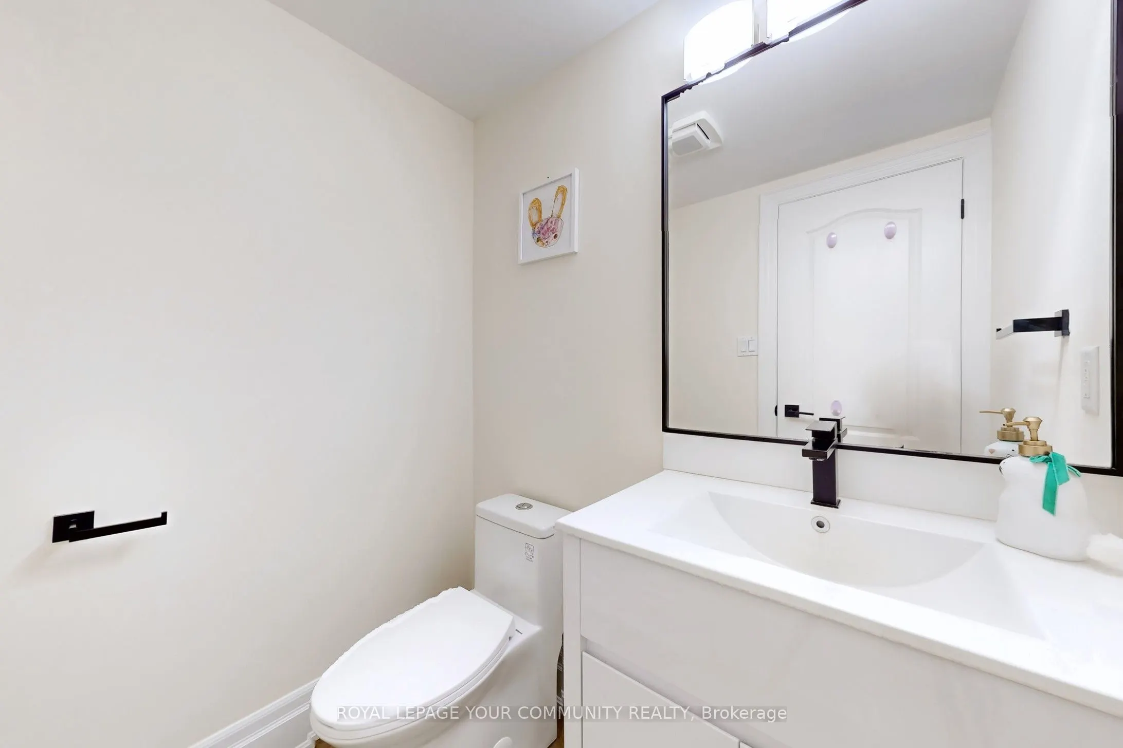 861 Oaktree Crescent