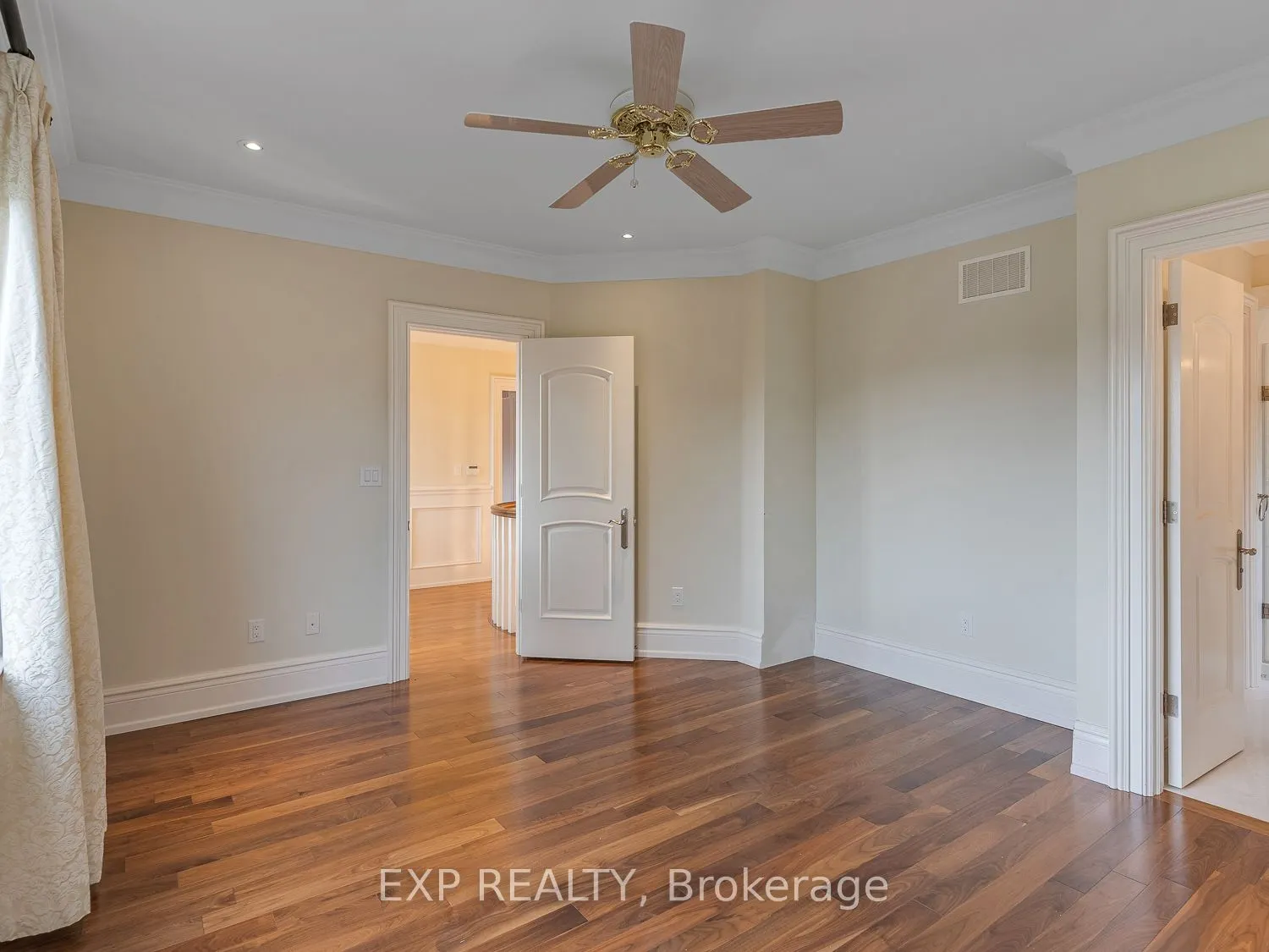 33 Maple Grove Avenue