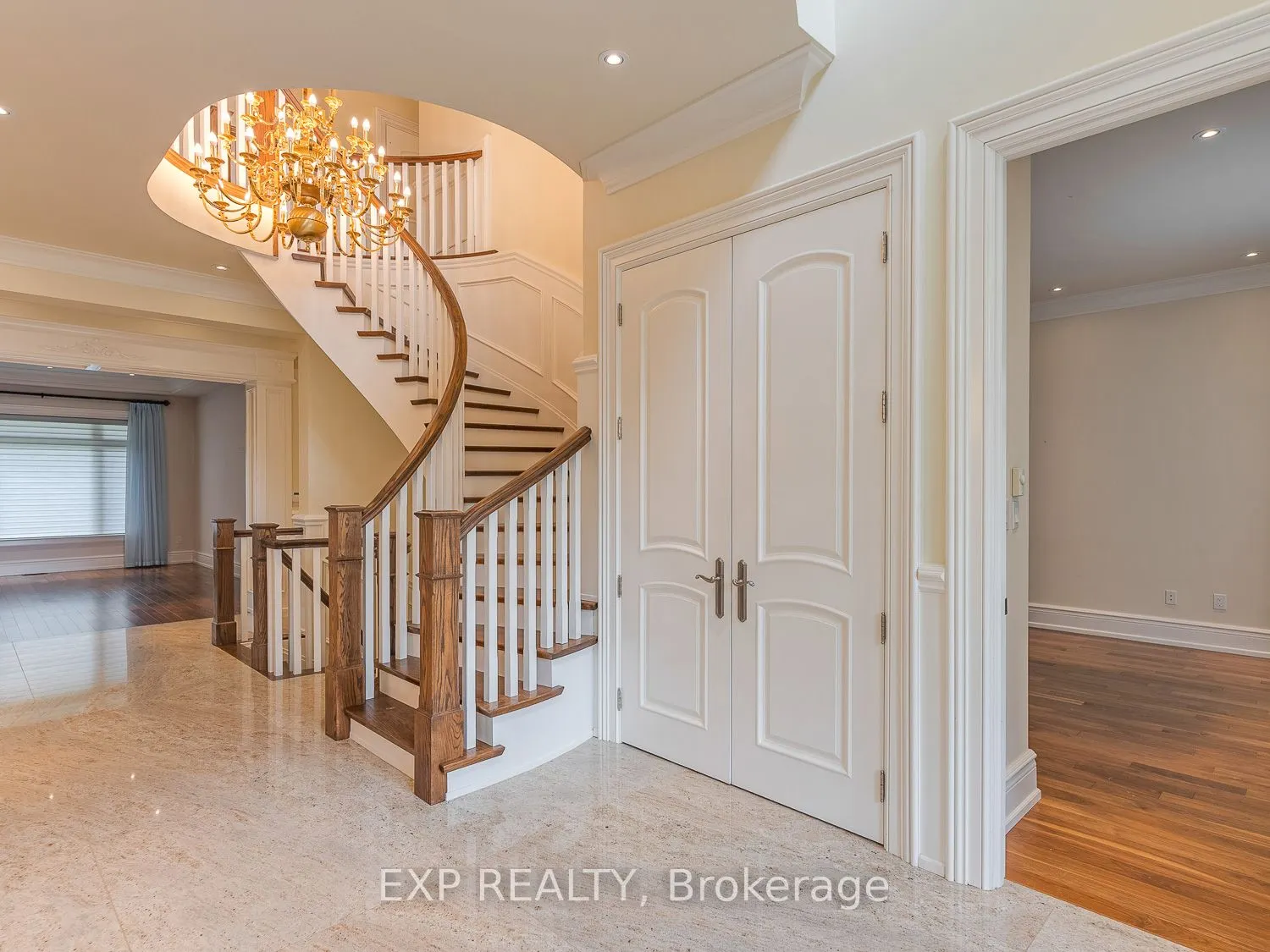 33 Maple Grove Avenue