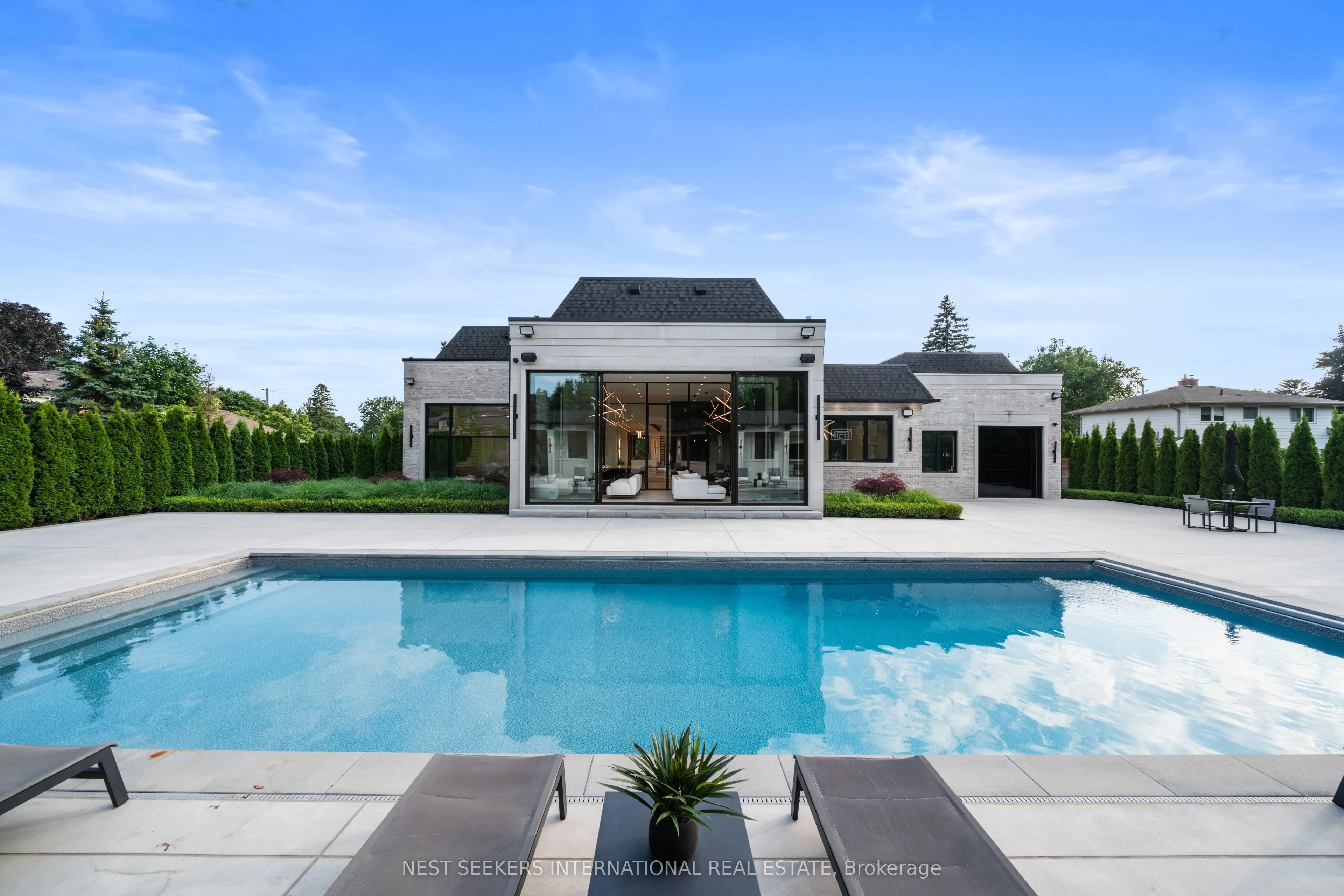 29 Greenside Drive