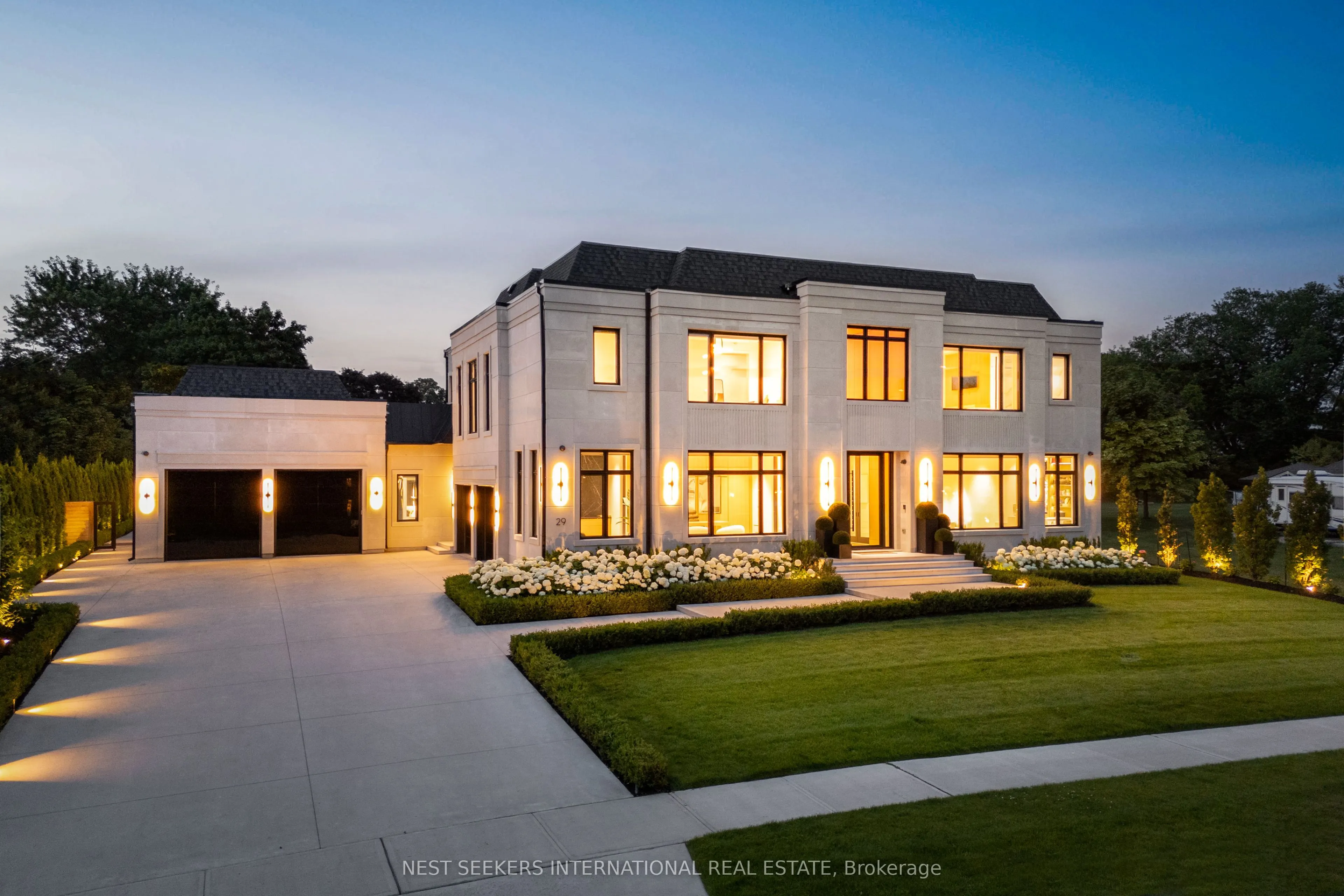 29 Greenside Drive