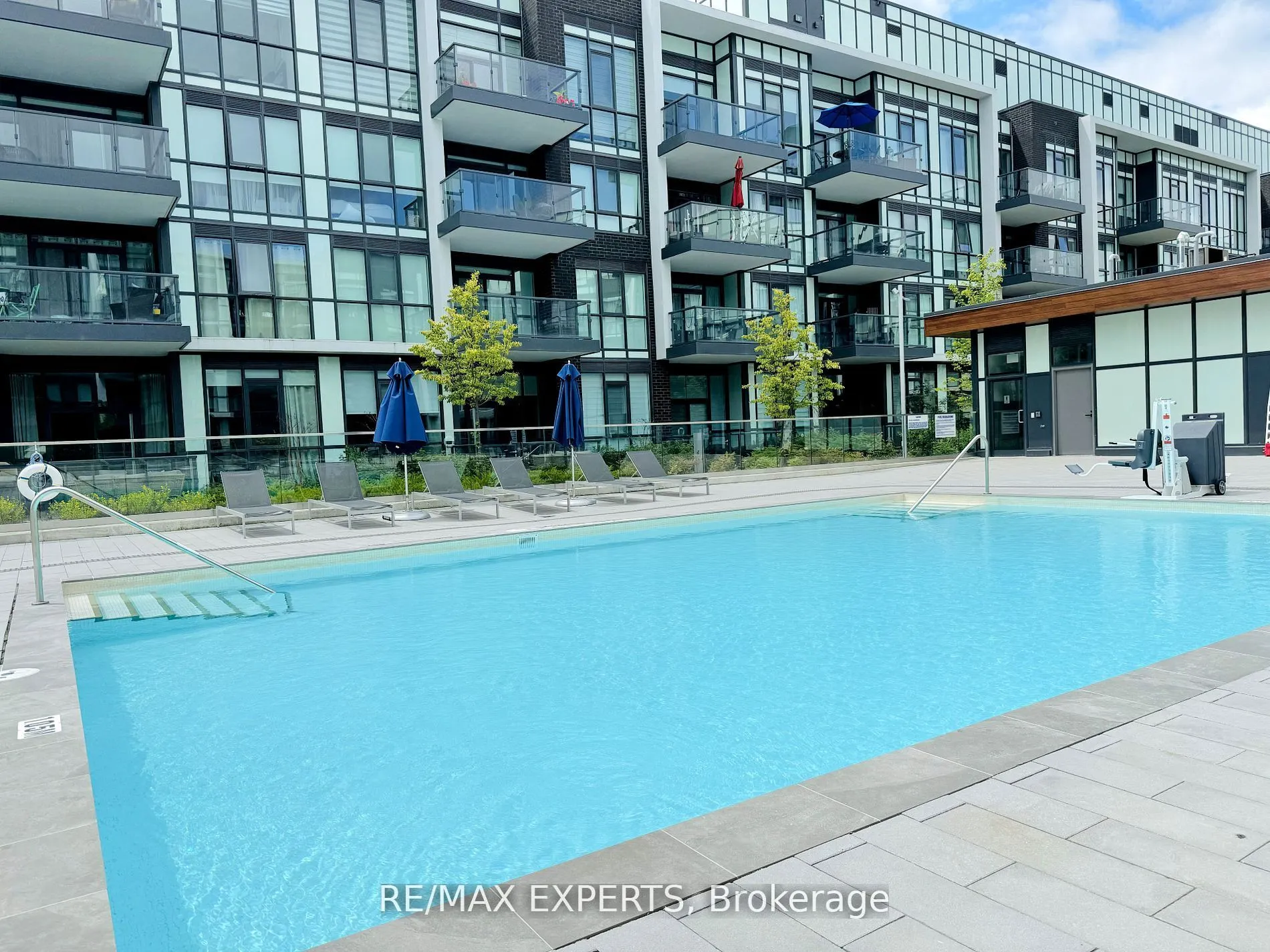 415 Sea Ray Avenue, #105