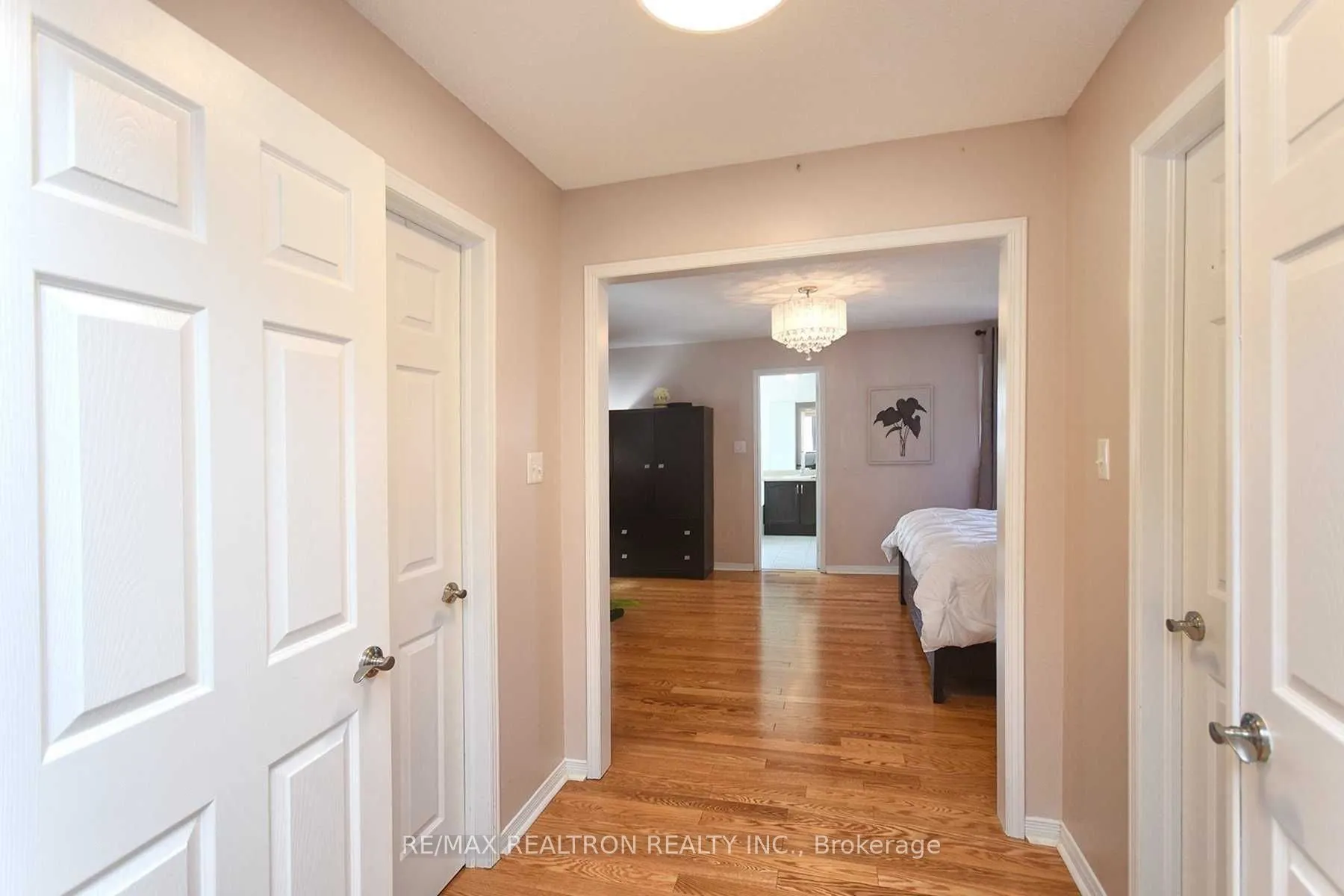 147 Laramie Crescent
