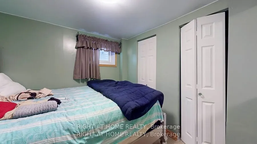 15 Cog Hill Drive