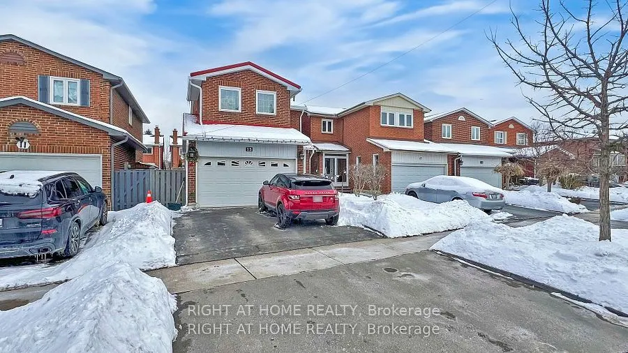 15 Cog Hill Drive