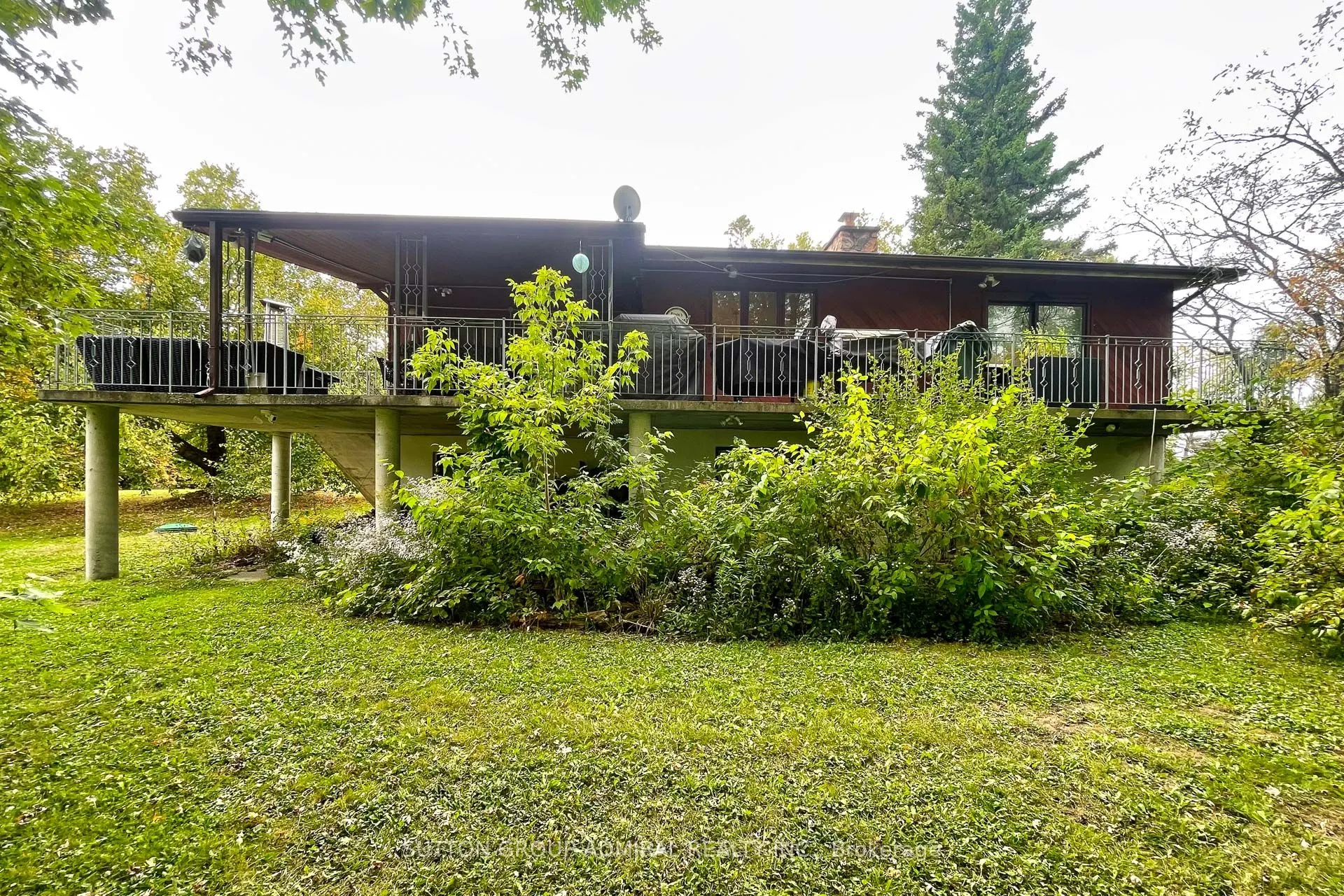 175 South Summit Farm Road