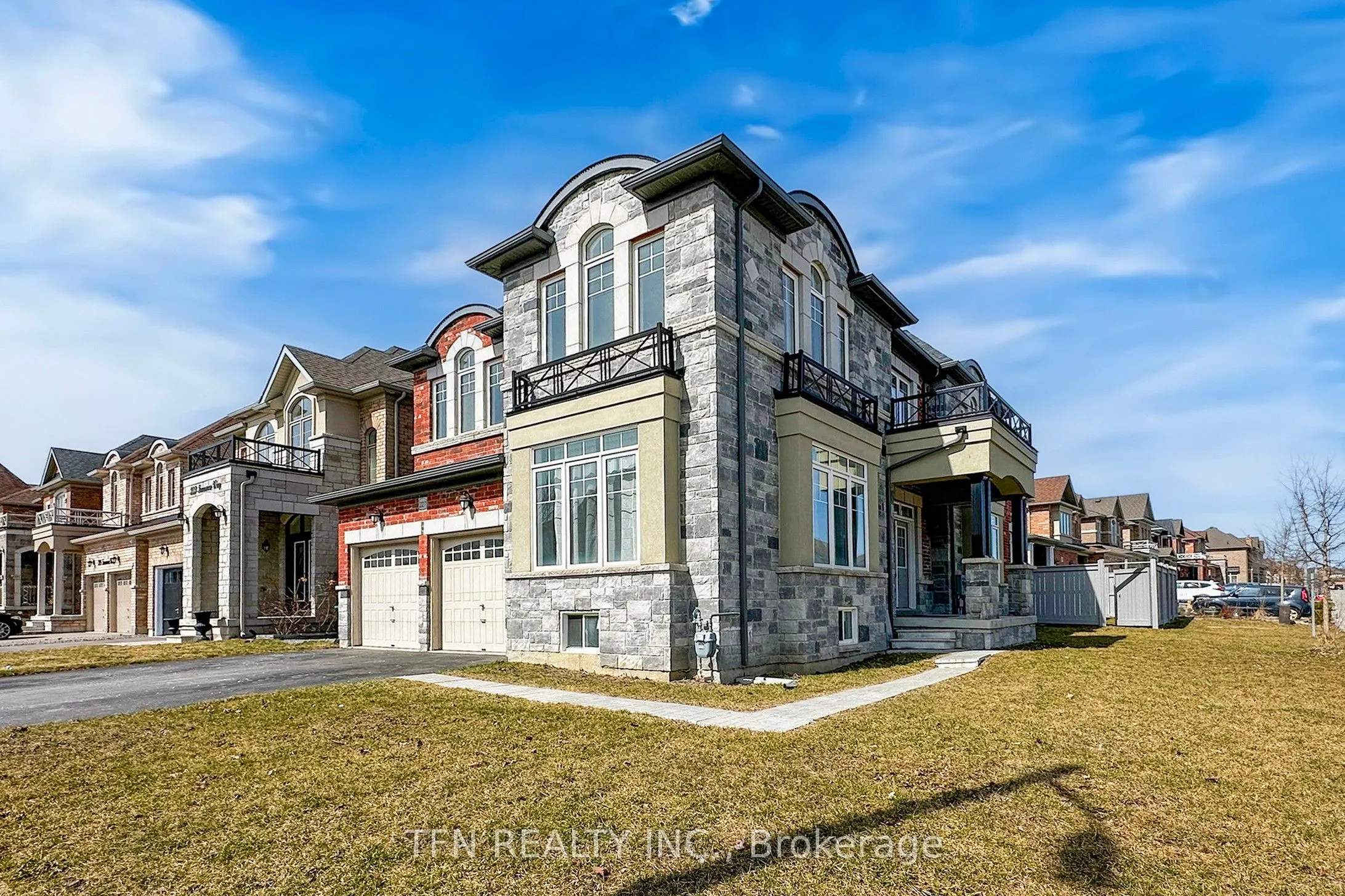 227 Inverness Way