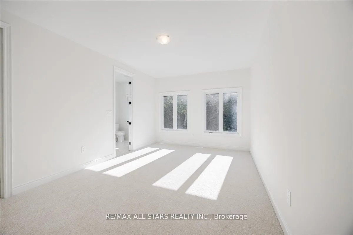 59 Stadacona Avenue