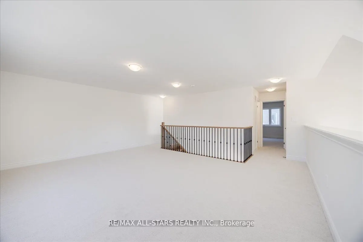 59 Stadacona Avenue