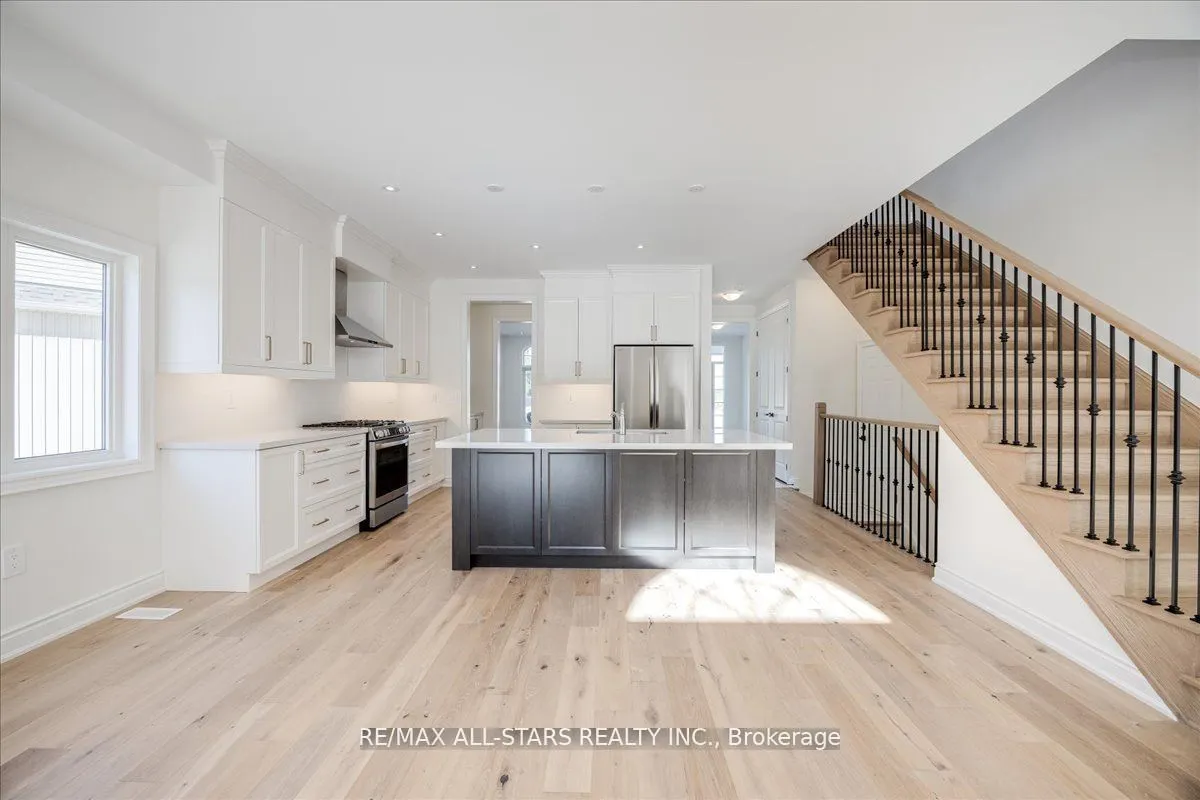 59 Stadacona Avenue