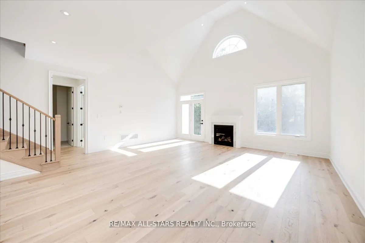 59 Stadacona Avenue