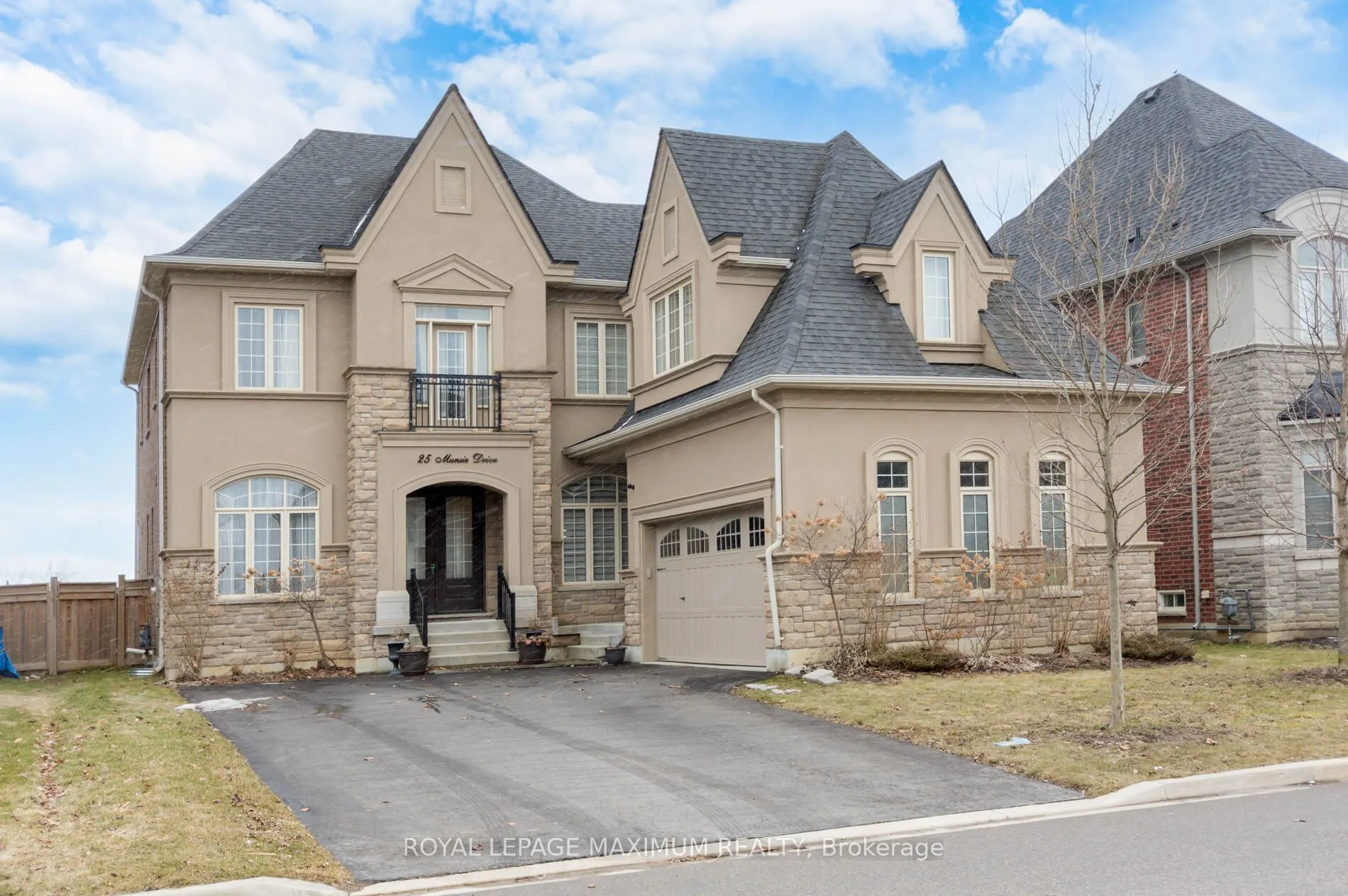 25 Munsie Drive