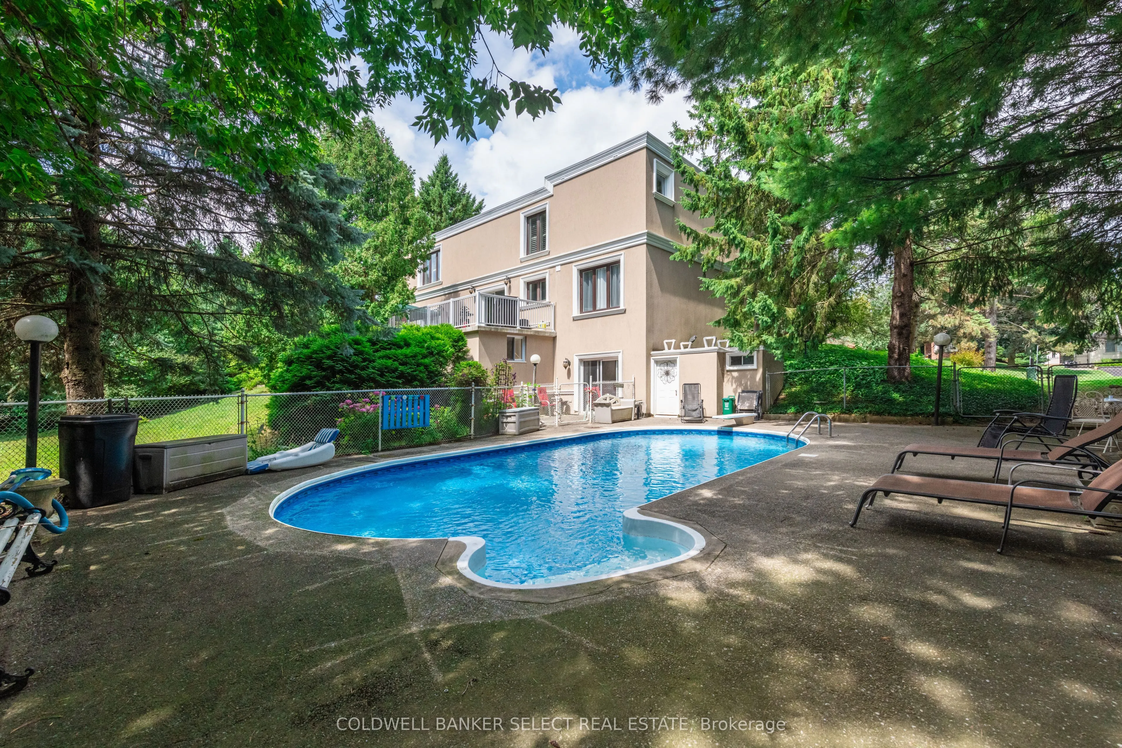 179 Ellis Avenue