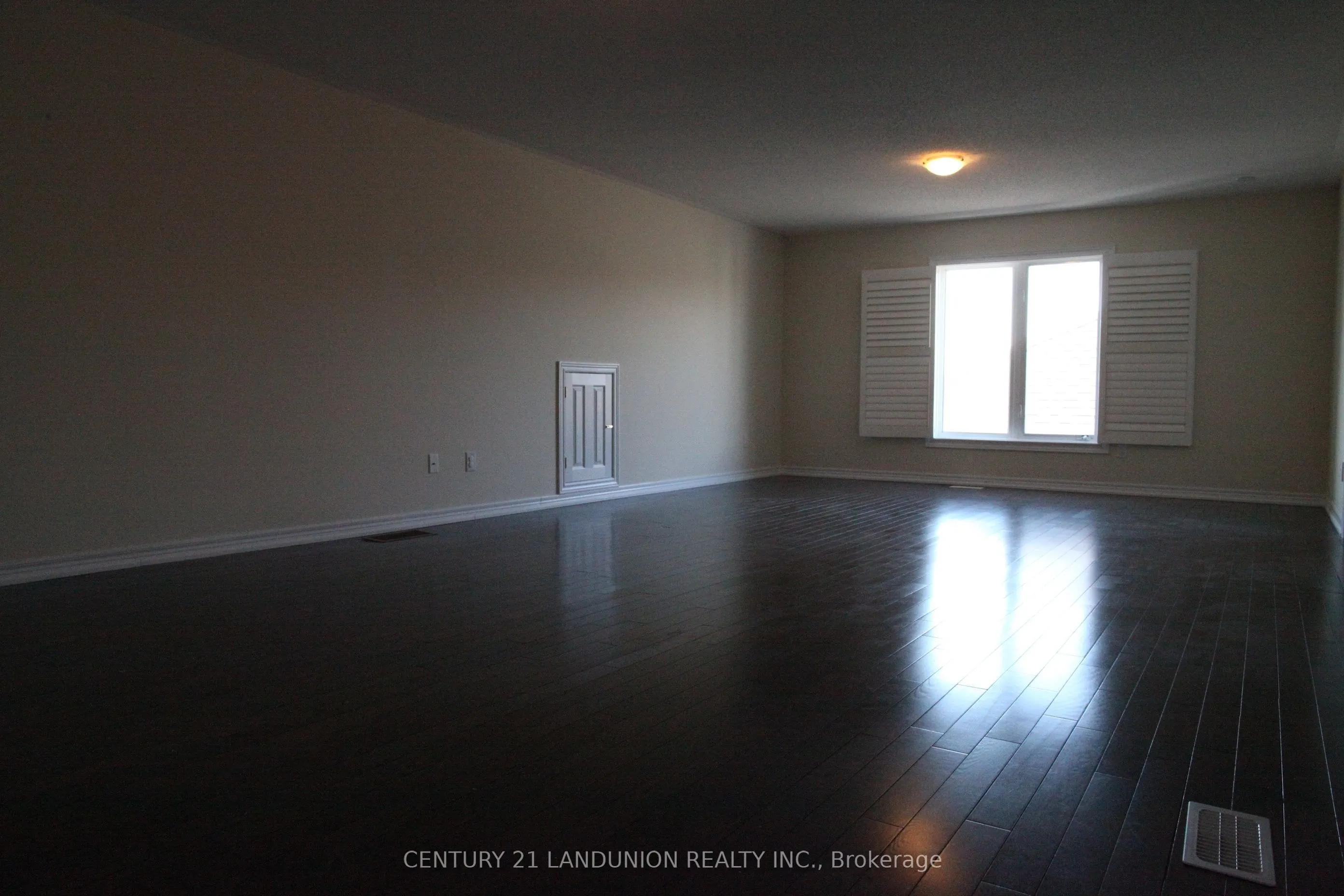 11 Herbert Wales Crescent