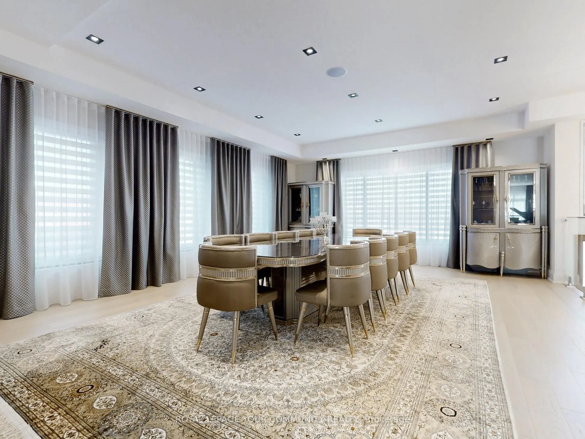 127 Elgin Mills Road W
