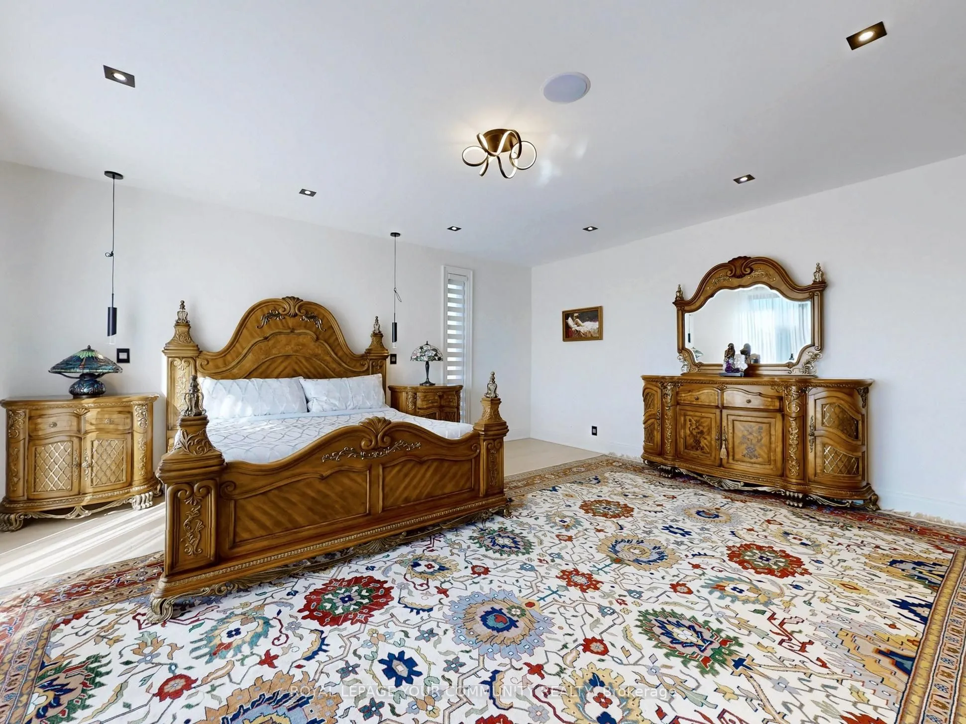 127 Elgin Mills Road W