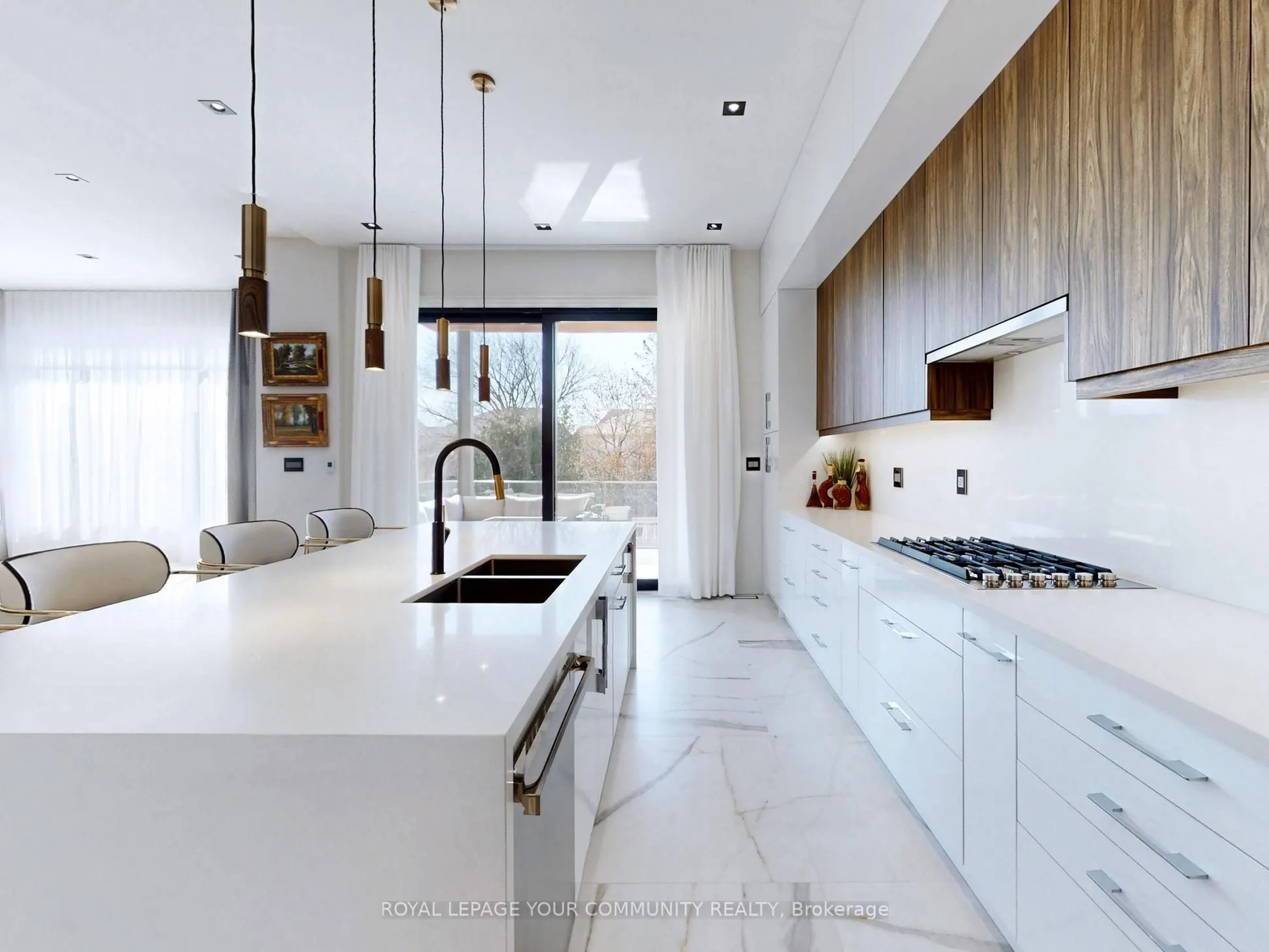 127 Elgin Mills Road W