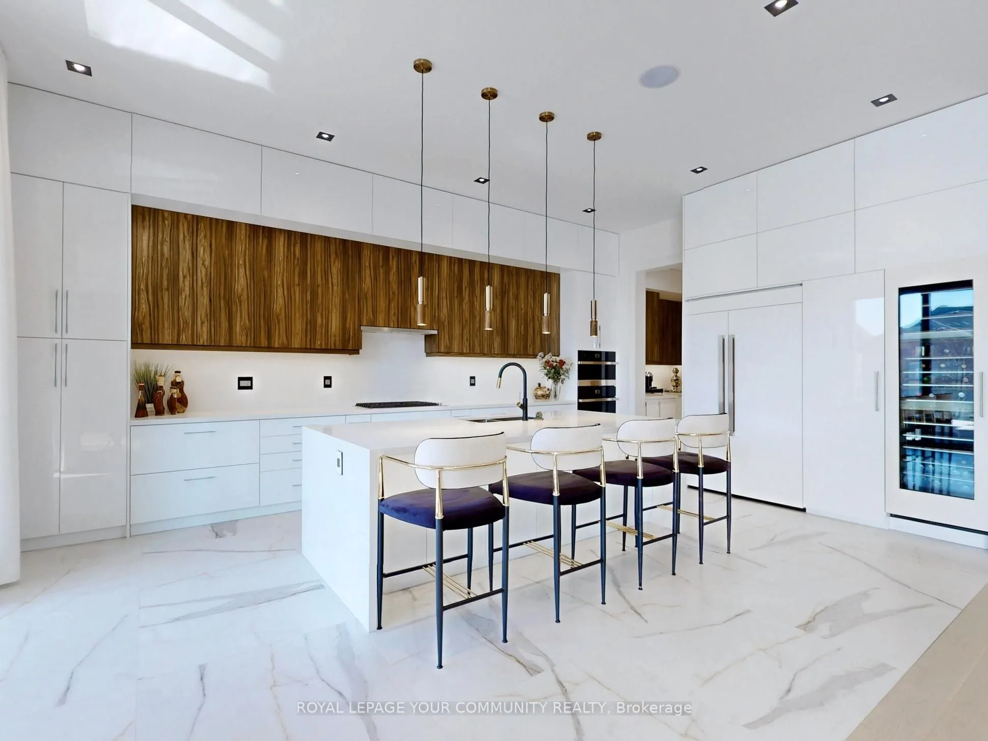 127 Elgin Mills Road W